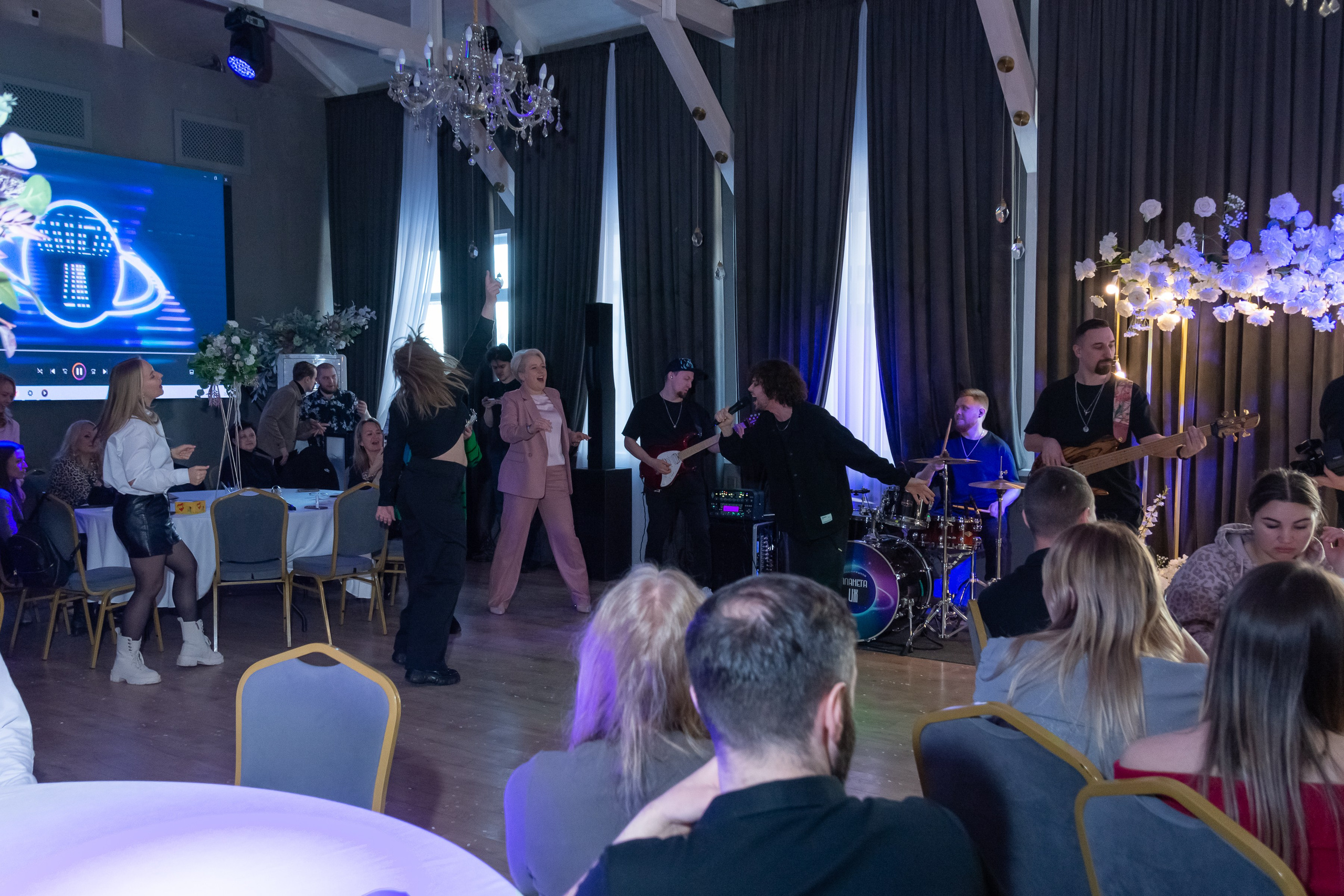 Свадебное чаепитие для молодоженов