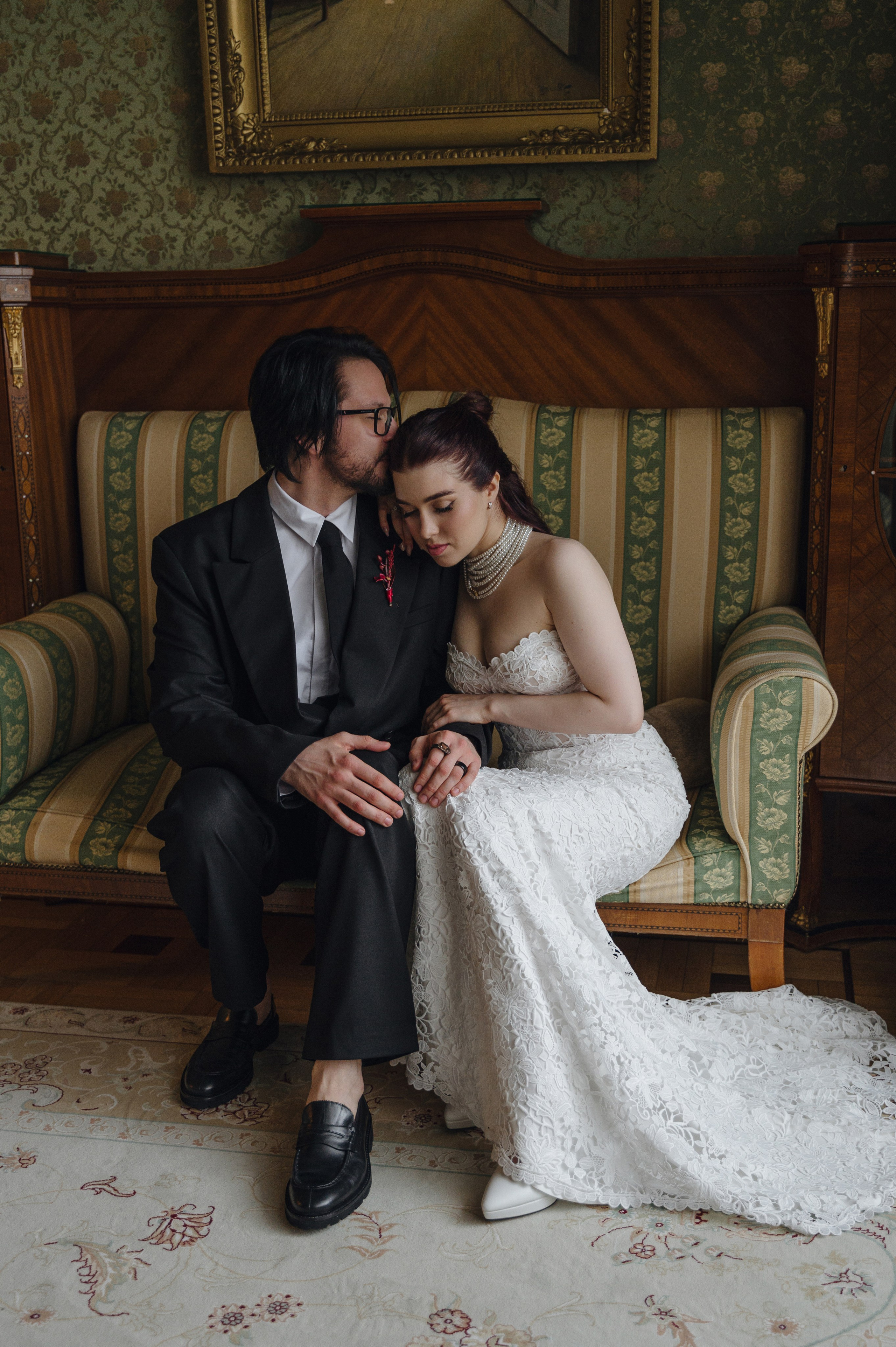 Денис и Анастасия. Метрополь и Особняк Спиридонова. Свадебный фотограф Москва и Санкт-Петербург. Анастасия Чудина