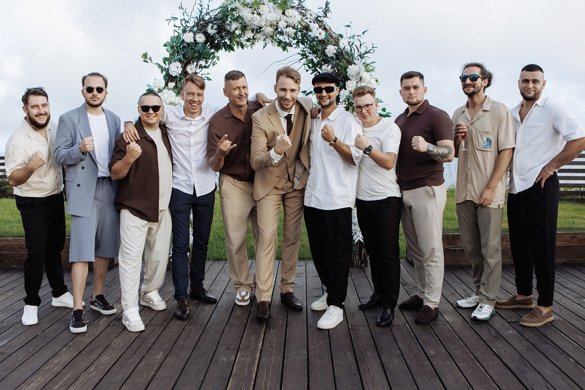 Саша и Вика 5.09.25. Свадебный фотограф Владивосток Алина Гевондова