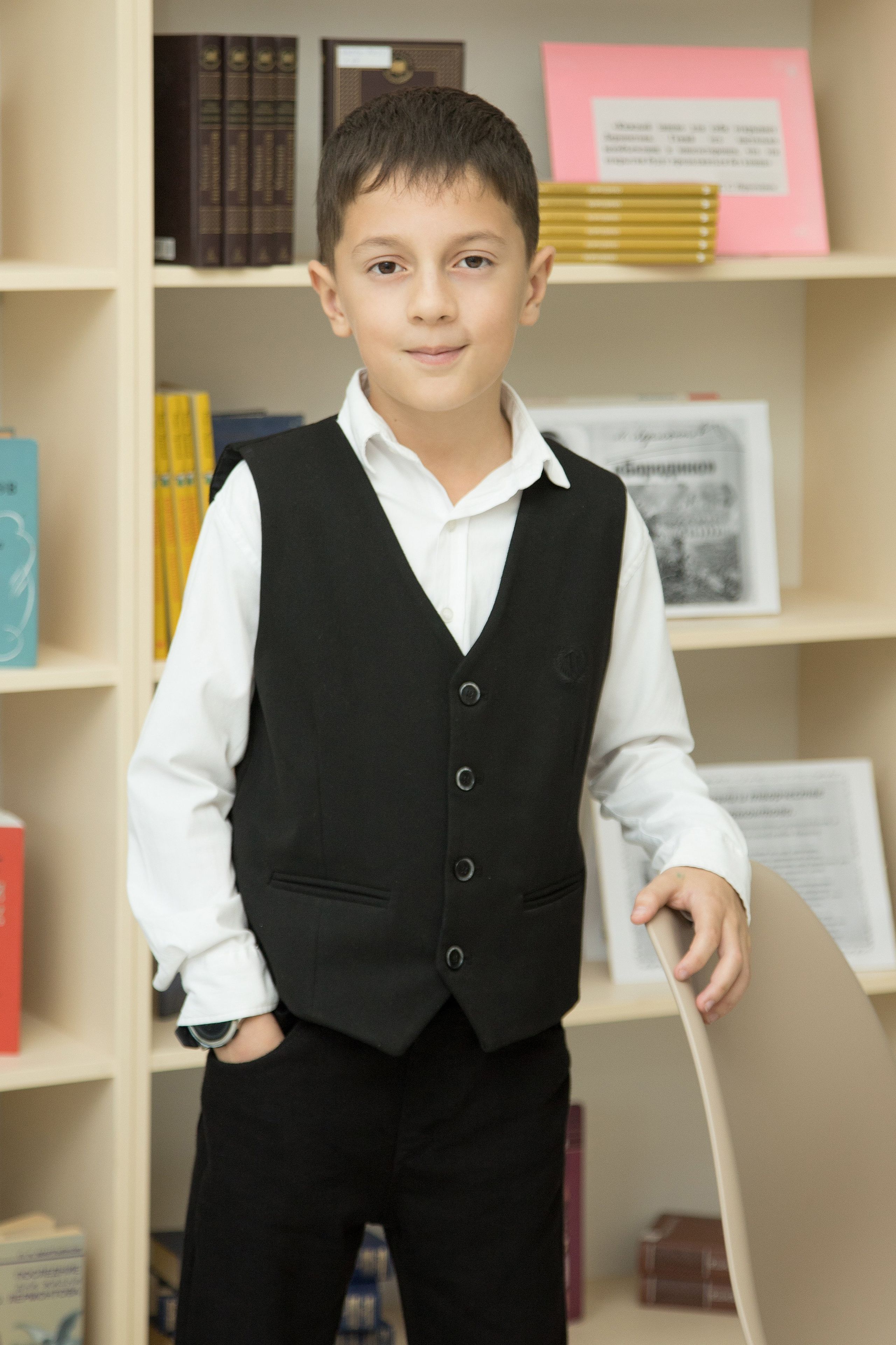 4 класс. Школьный фотограф в г. Нальчик Галимат Абитова