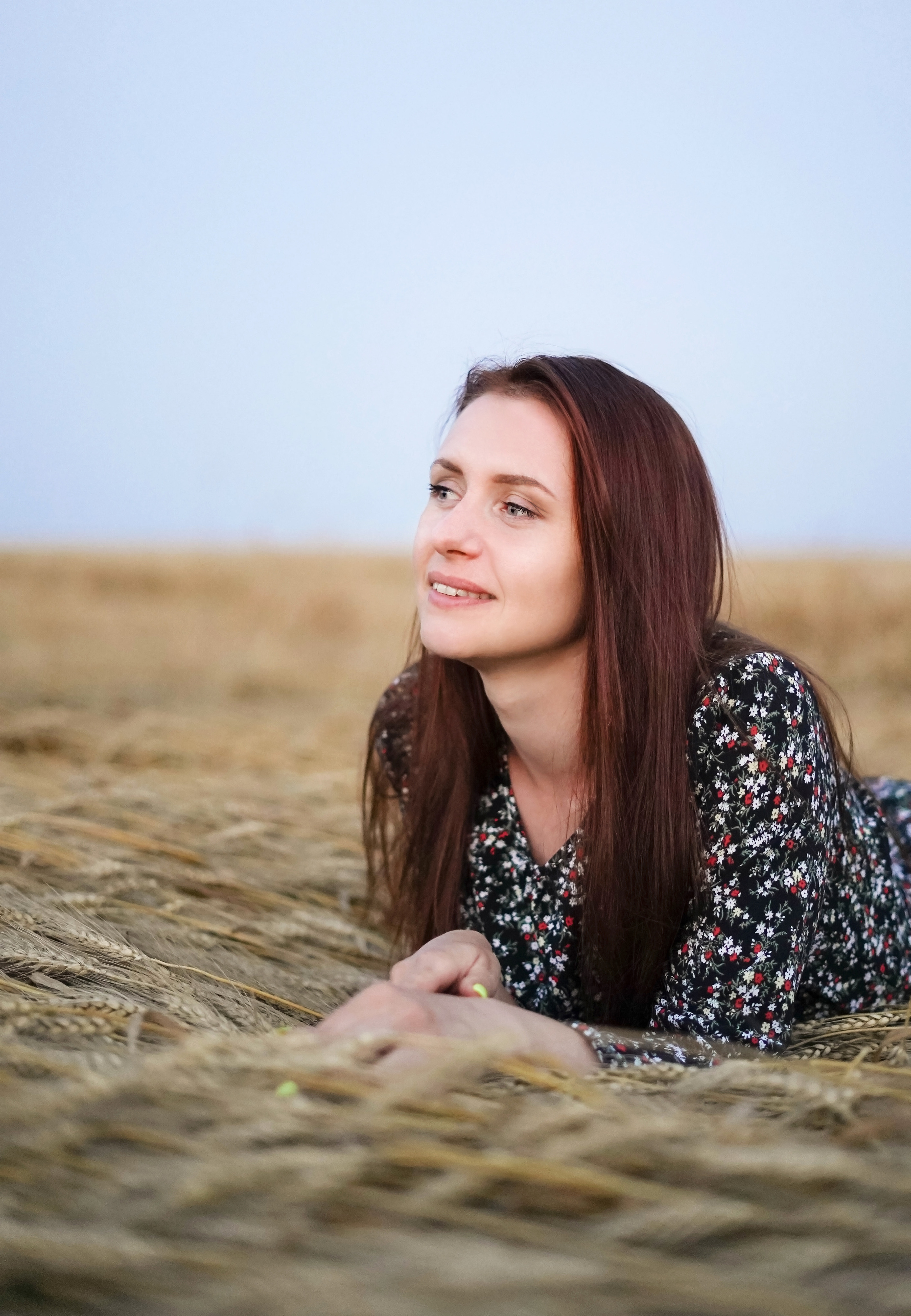 Наталия и Юлия (фотосессия в пшенице). Фотограф Вера Зверуго в Орле