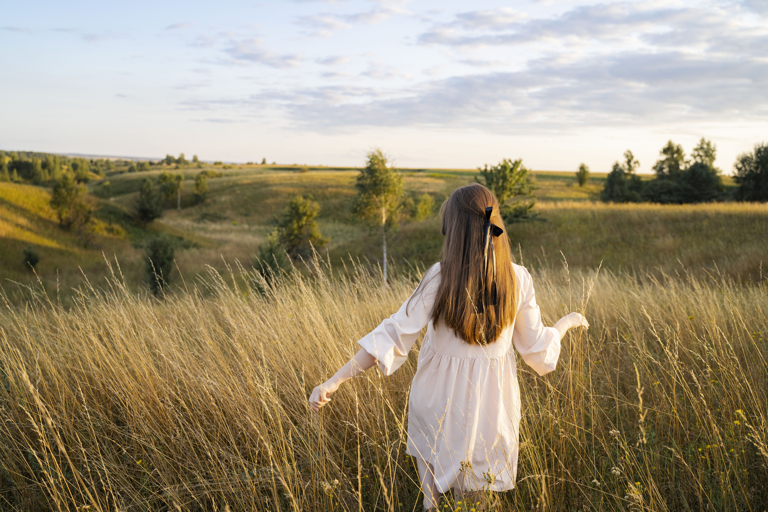Александра (фотосессия в поле). Фотограф Вера Зверуго в Орле