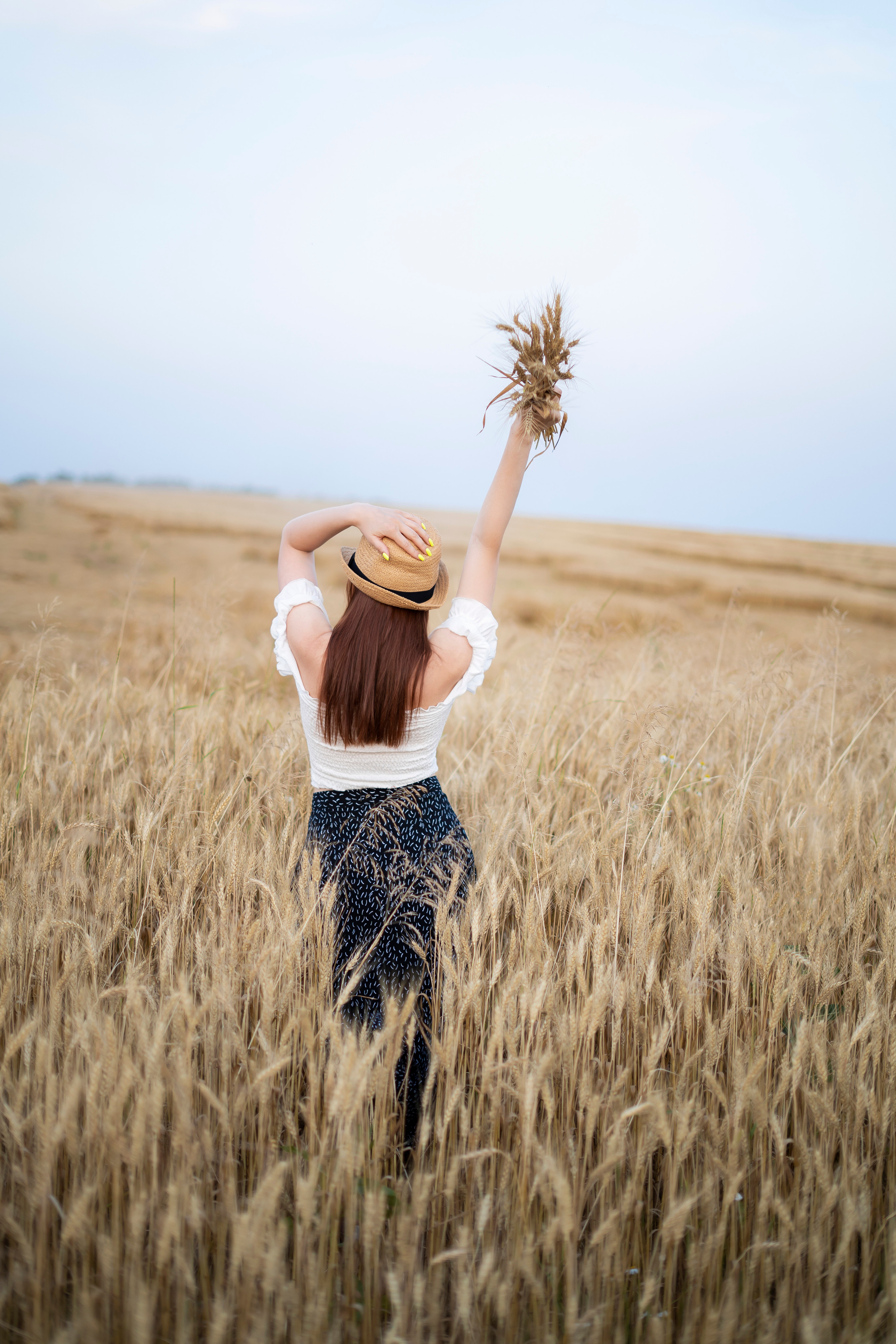 Наталия и Юлия (фотосессия в пшенице). Фотограф Вера Зверуго в Орле