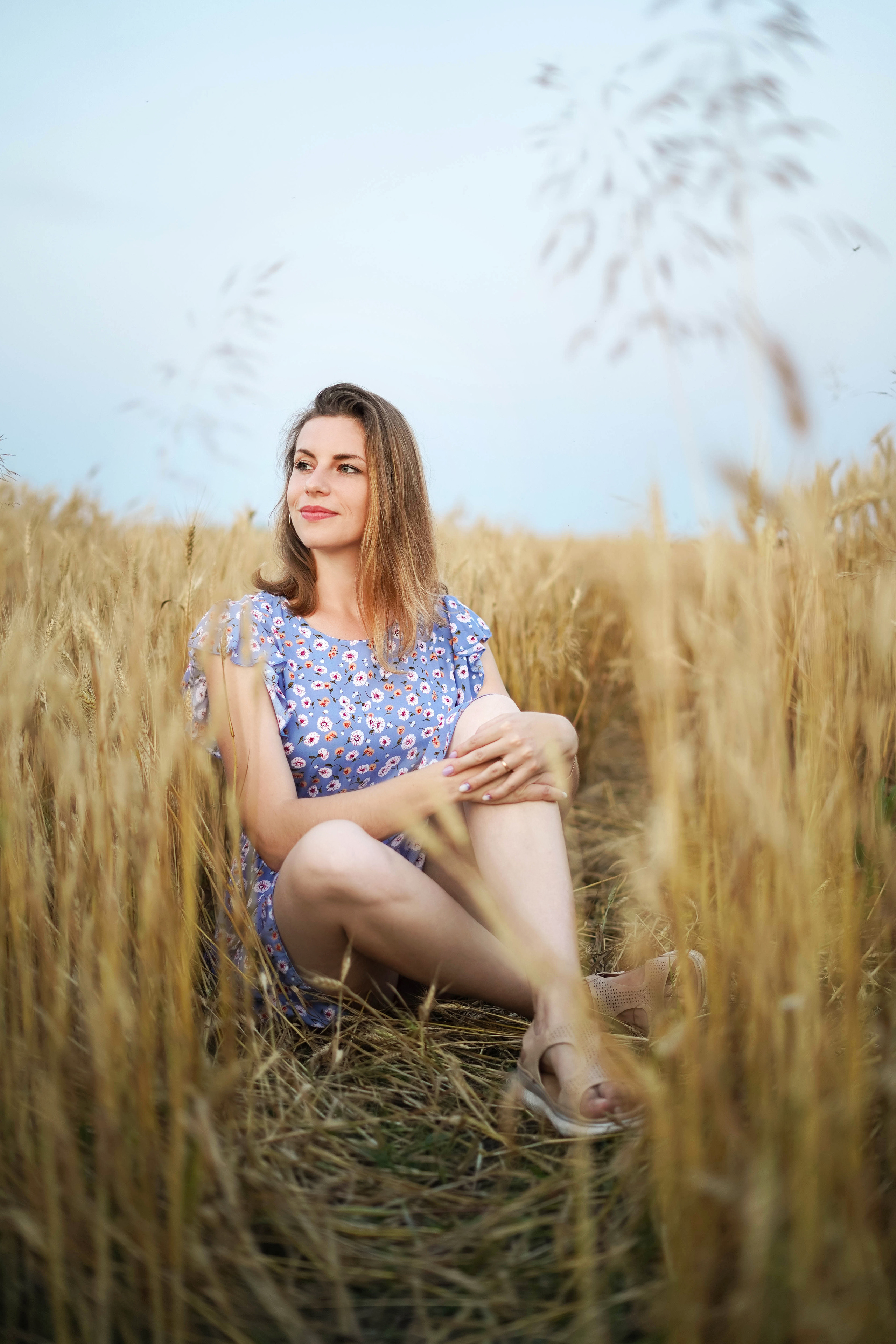 Наталия и Юлия (фотосессия в пшенице). Фотограф Вера Зверуго в Орле