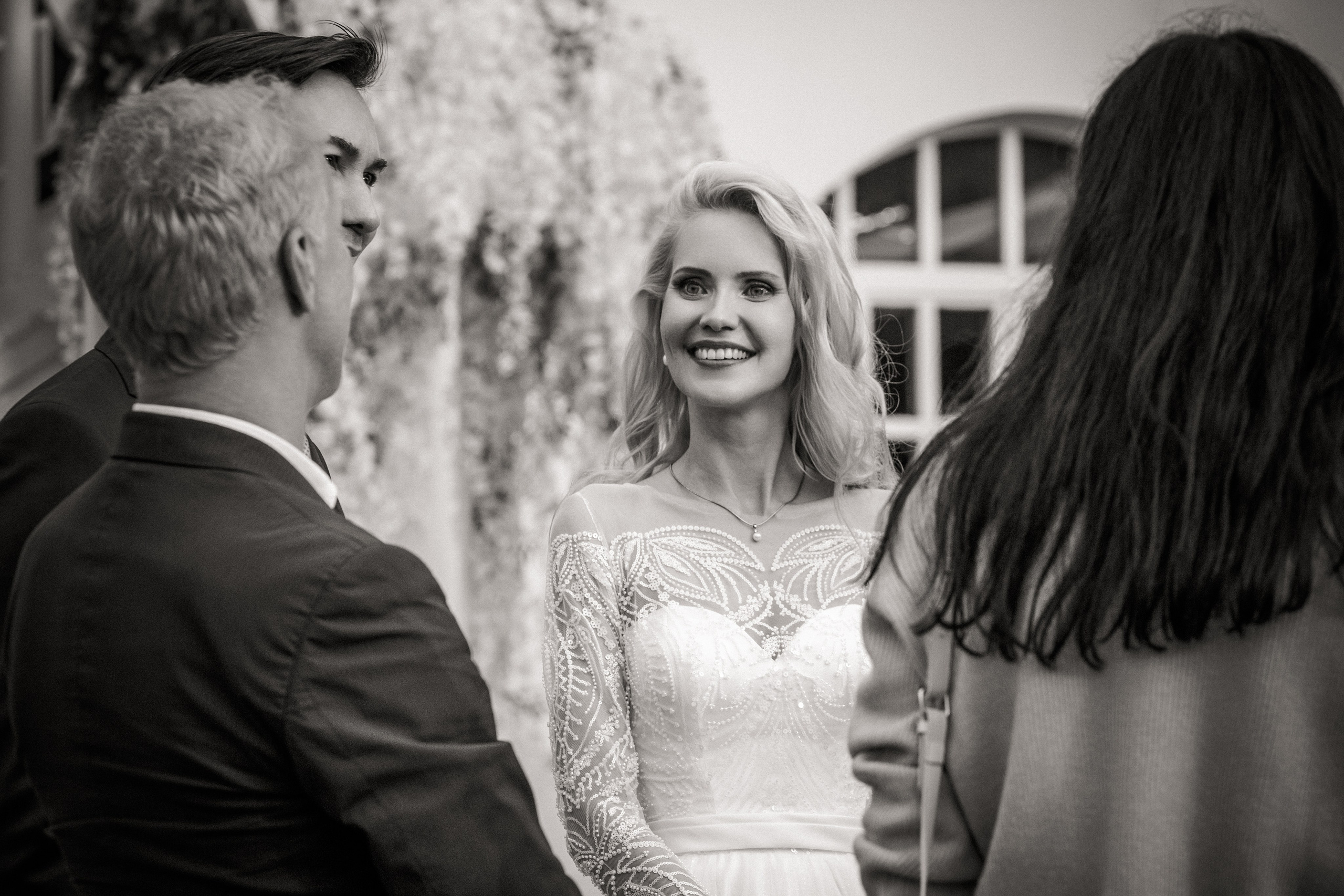 Свадебная фотосессия на ВДНХ. Свадебный и семейный фотограф в Москве и Подмосковье Лариса Козлова