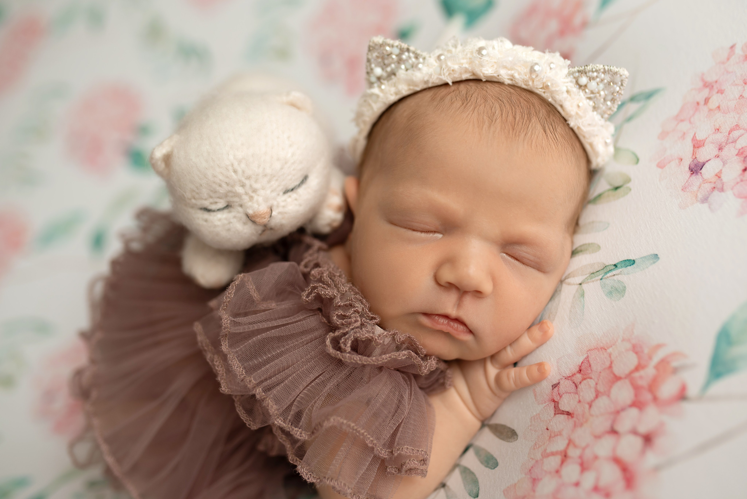 Новорожденные девочки. Фотограф новорожденных и детей до года в Челябинске Иванова Елена