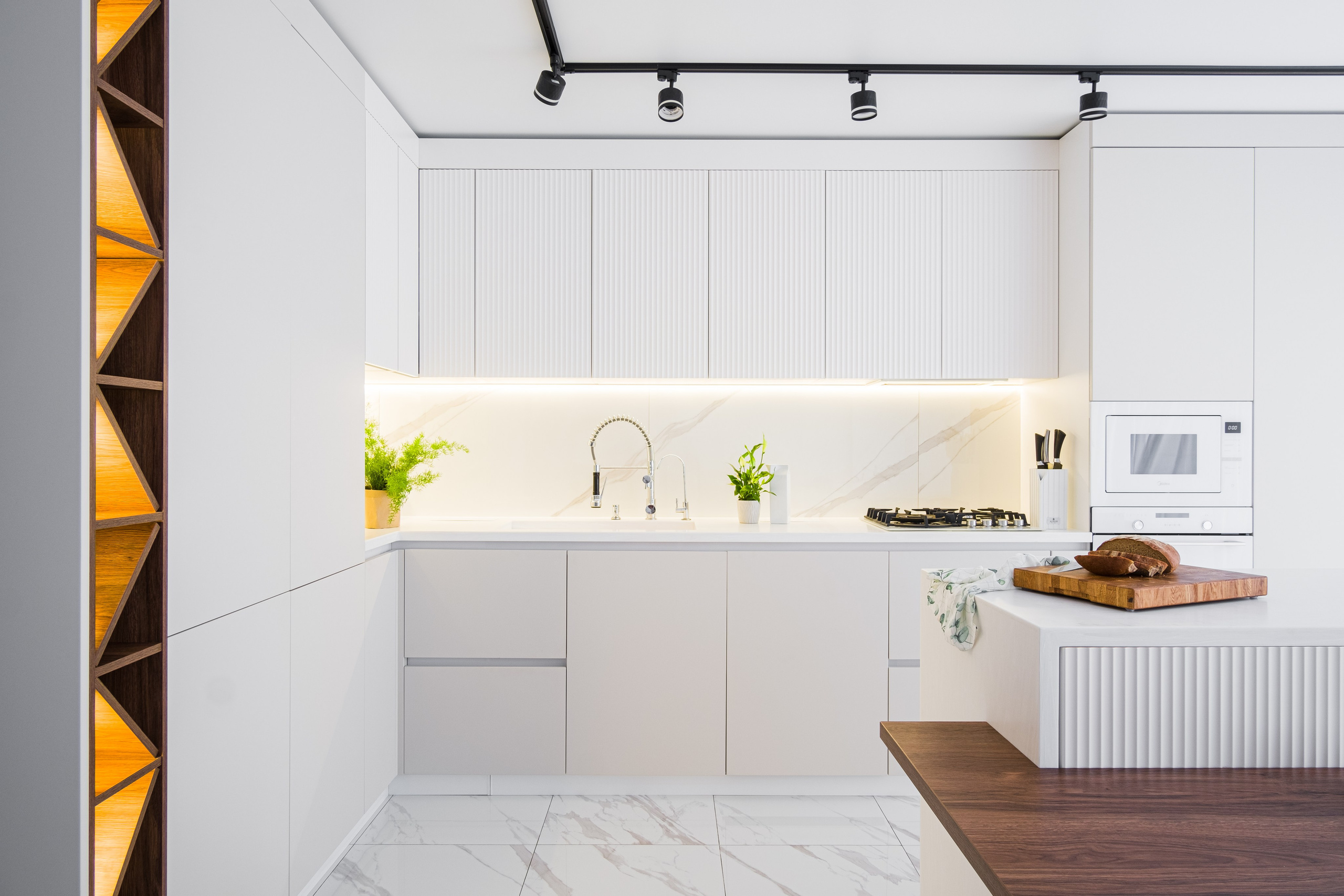 Кухни «Моментов море». Фотограф на Эльбрусе • Роман Шатхин