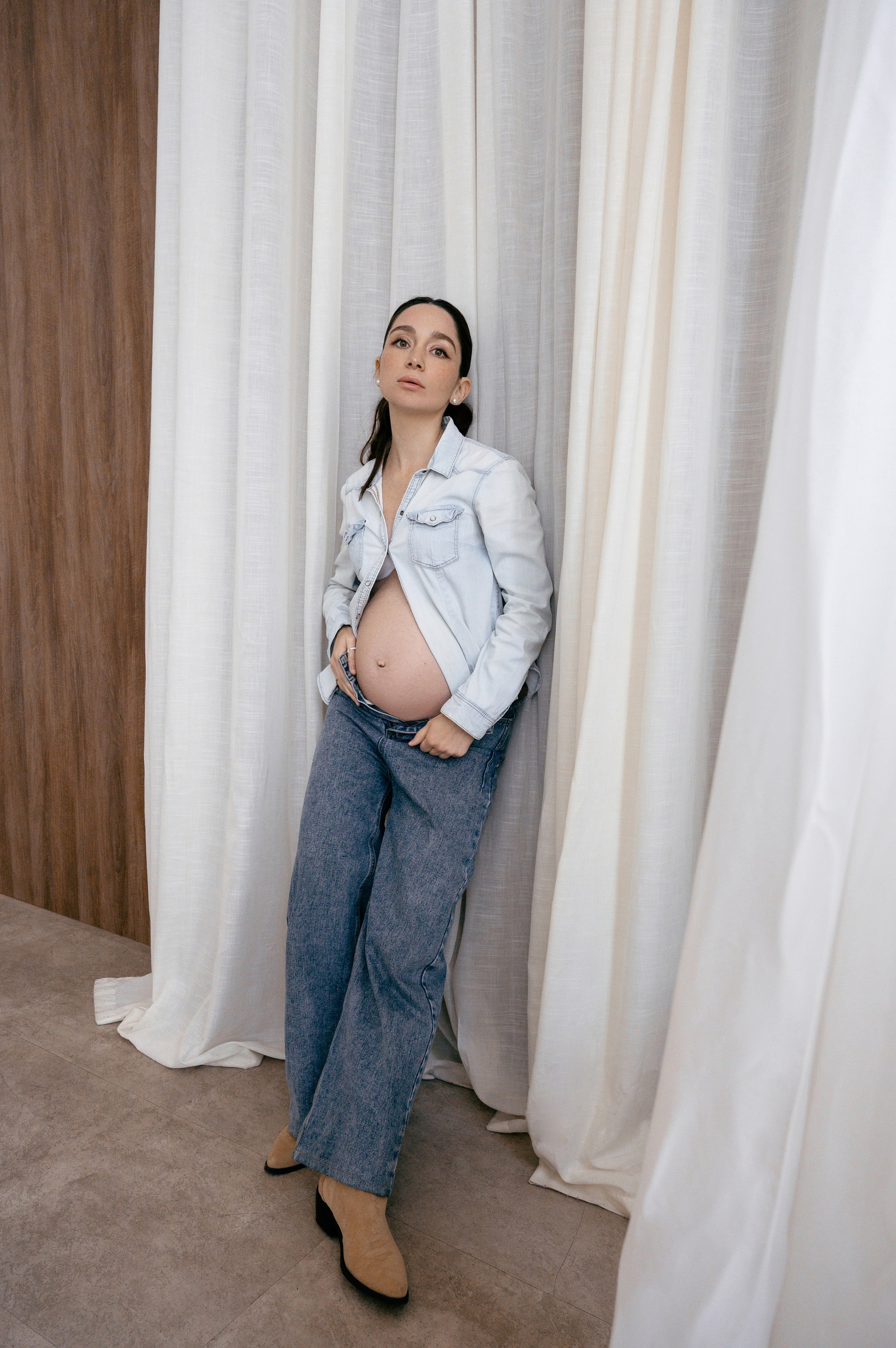 Профессиональный семейный и беременный фотограф в Санкт-Петербурге — Маргарита Иванова. Индивидуальные фотосессии под ключ: от образа до гот. Профессиональный фотограф беременности в СПБ. Стильные фотосессии беременности в стиле минимализм и классическая фотография