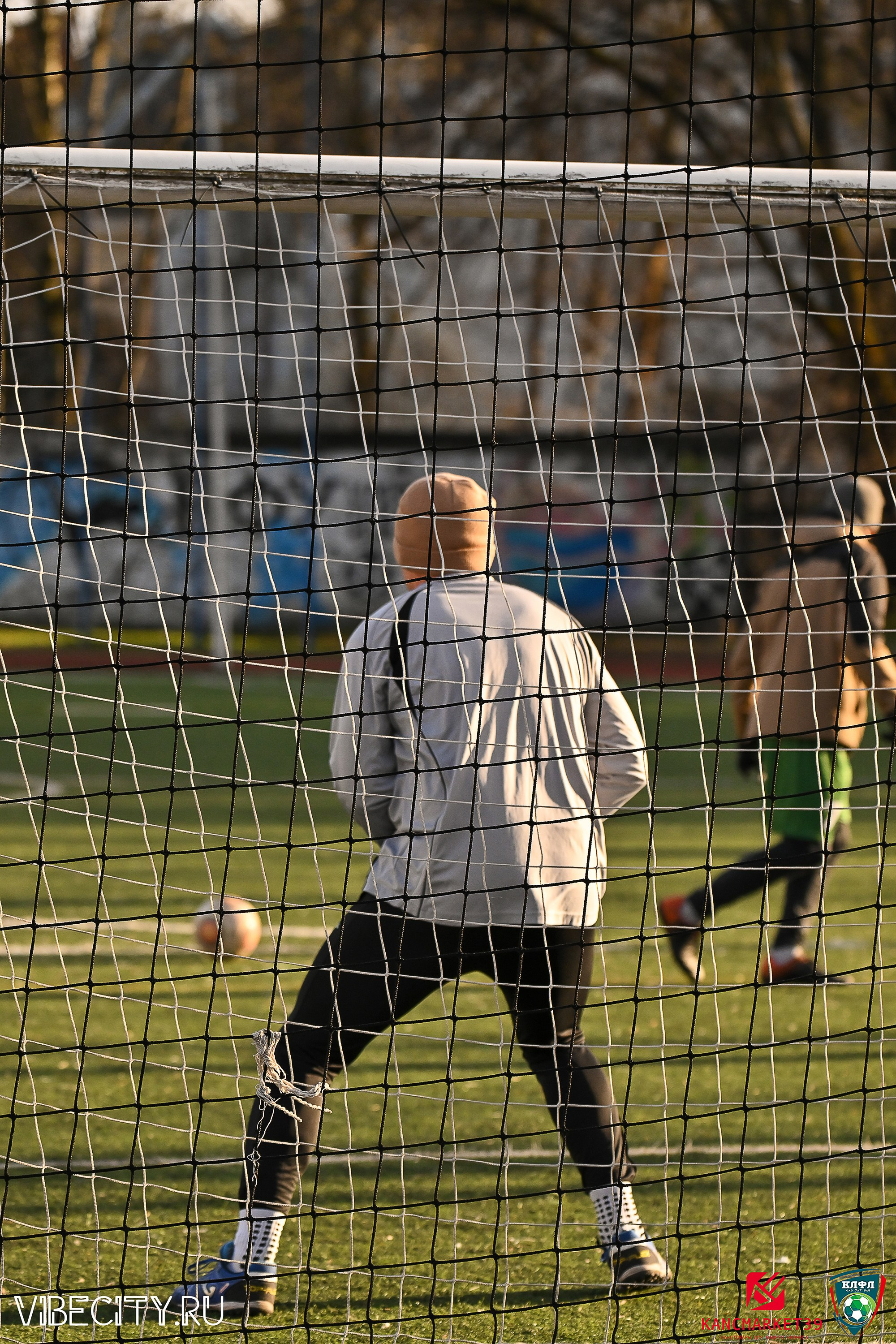 XX ЧЕМПИОНАТ КАЛИНИНГРАДСКОЙ ЛФЛ КАНЦМАРКЕТ39 сезона 2024–2025 гг. VIBECITY.RU Вайб Сити Ру Фоторепортажи Фотоотчеты Калининград