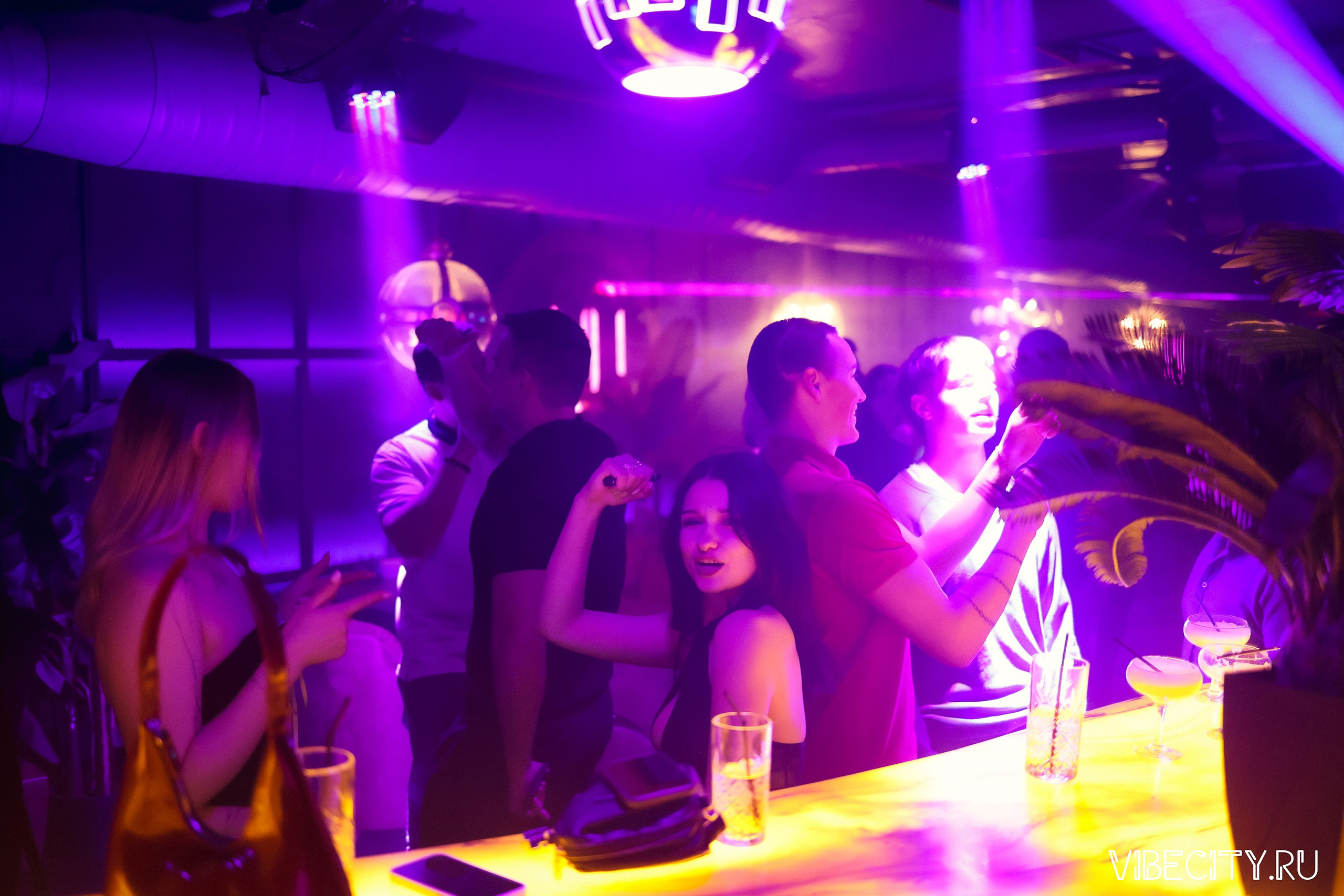 DOUBLE U. VIBECITY.RU Вайб Сити Ру Фоторепортажи Фотоотчеты Калининград