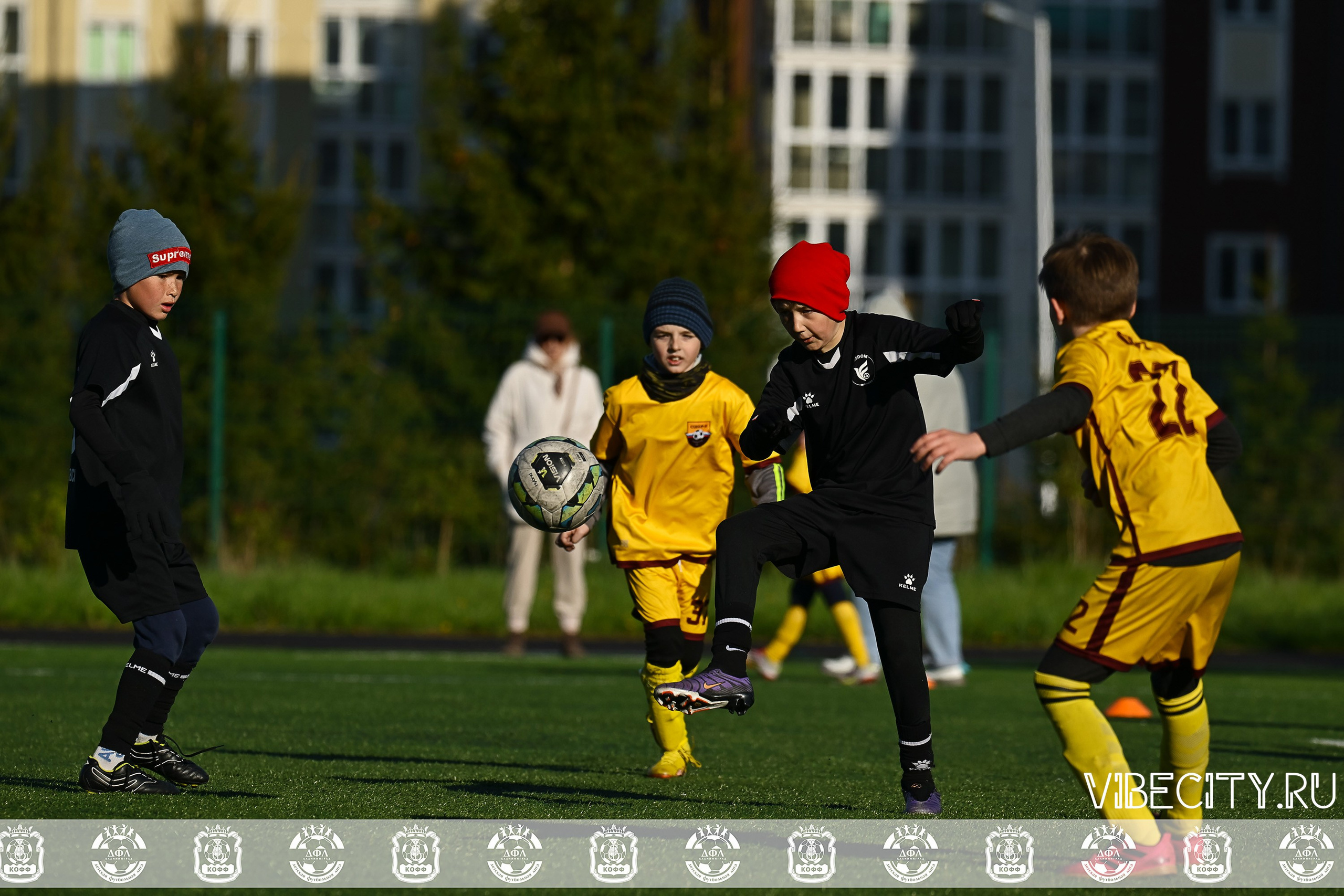 XIV ВСЕРОССИЙСКИЙ ФУТБОЛЬНЫЙ ФЕСТИВАЛЬ «ЗАГРУЗИ СЕБЯ ФУТБОЛОМ!». VIBECITY.RU Вайб Сити Ру Фоторепортажи Фотоотчеты Калининград