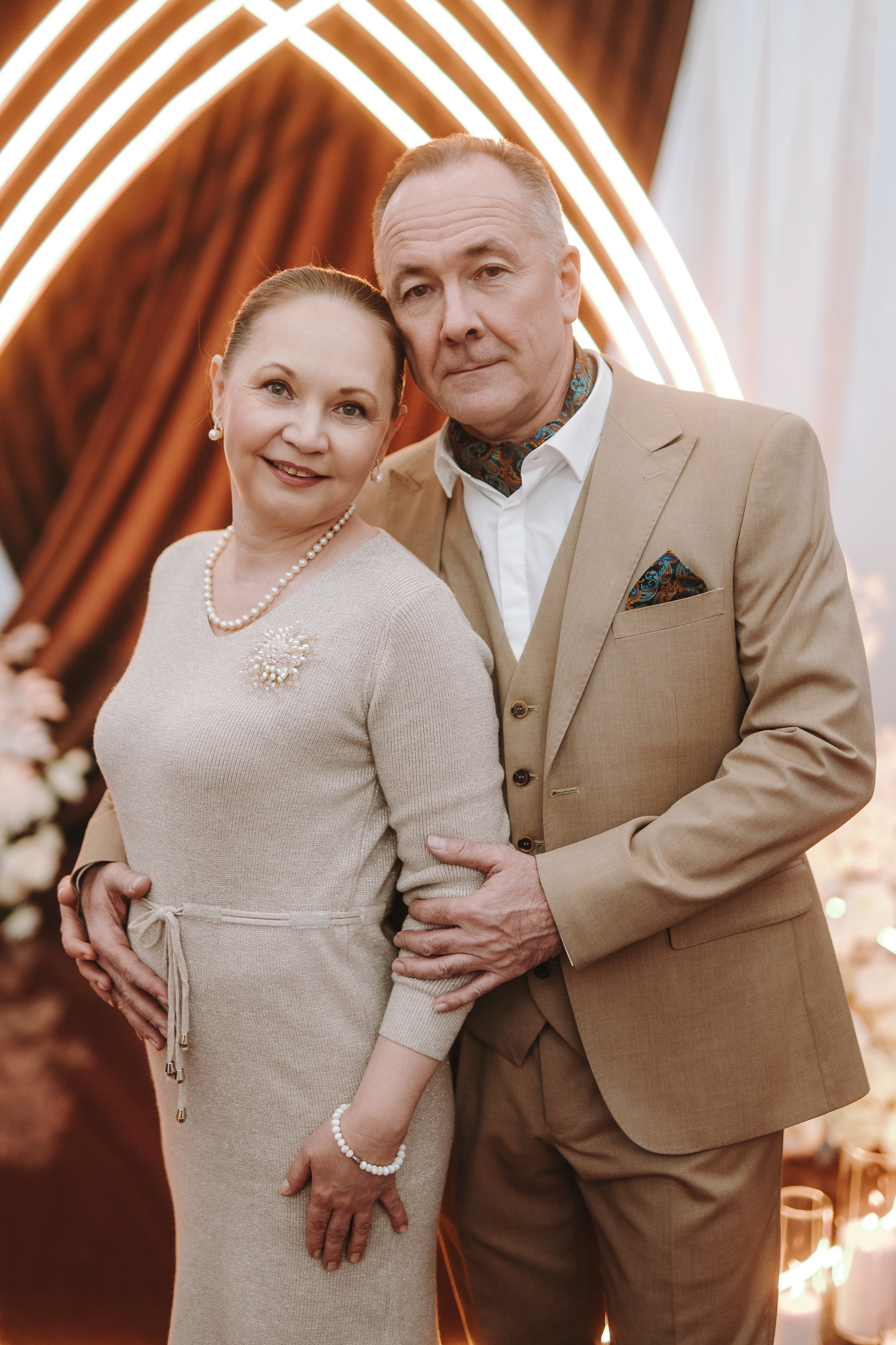 ГРАНД И ГРАНД, РЕСТОРАН ПРАВДА ХОЛЛ, ВЕДУЩИЙ РАМИС КАРИМОВ УФА