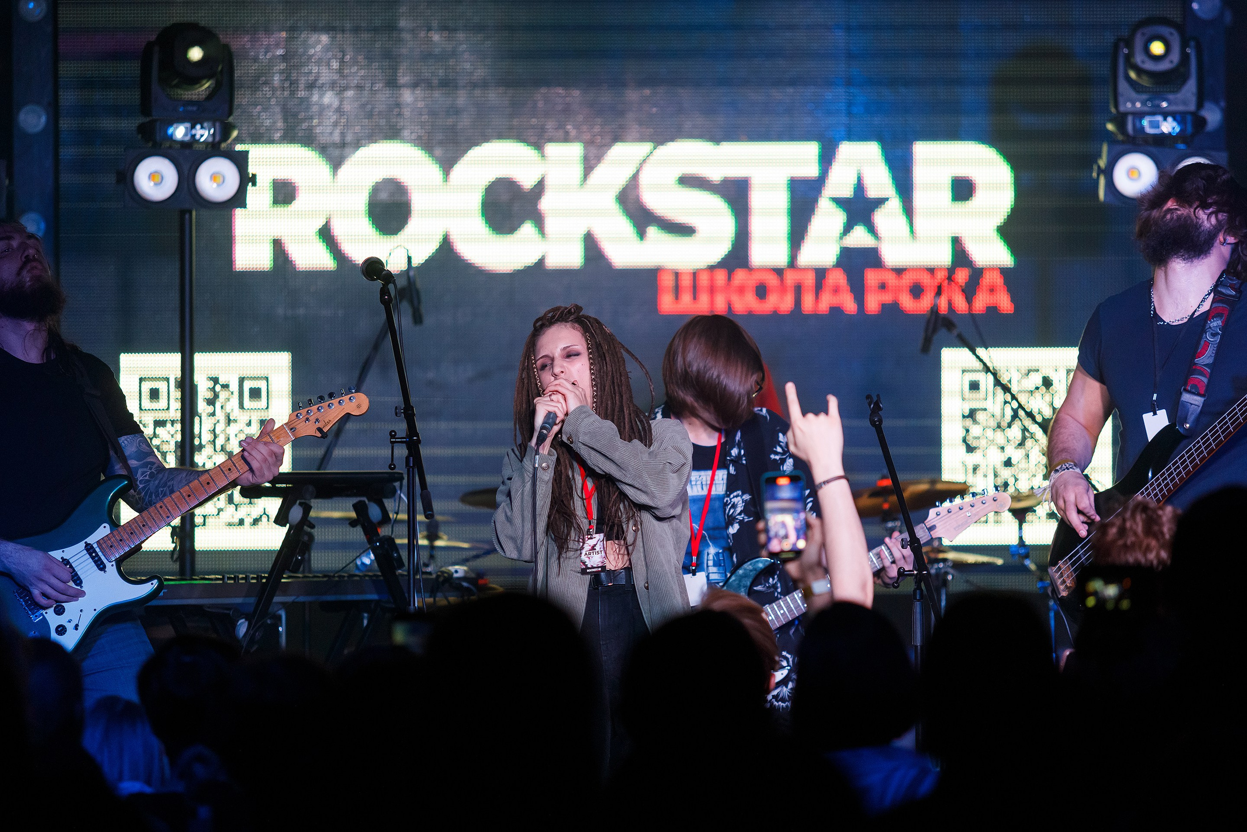 Репортажная фотосъемка концерта. Профессиональный фотограф в Новосибирске