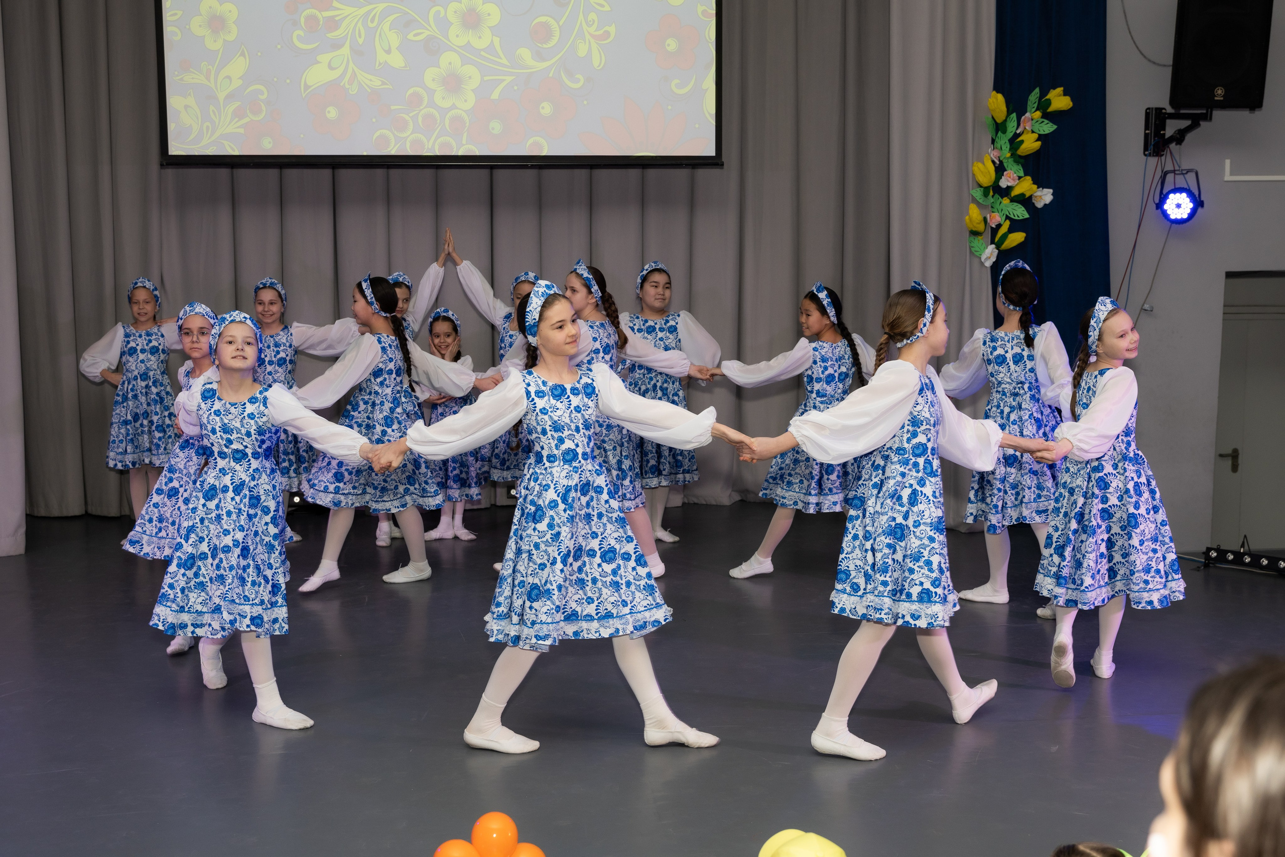 Танцевальный коллектив. Рыжий Фотограф Иркутск