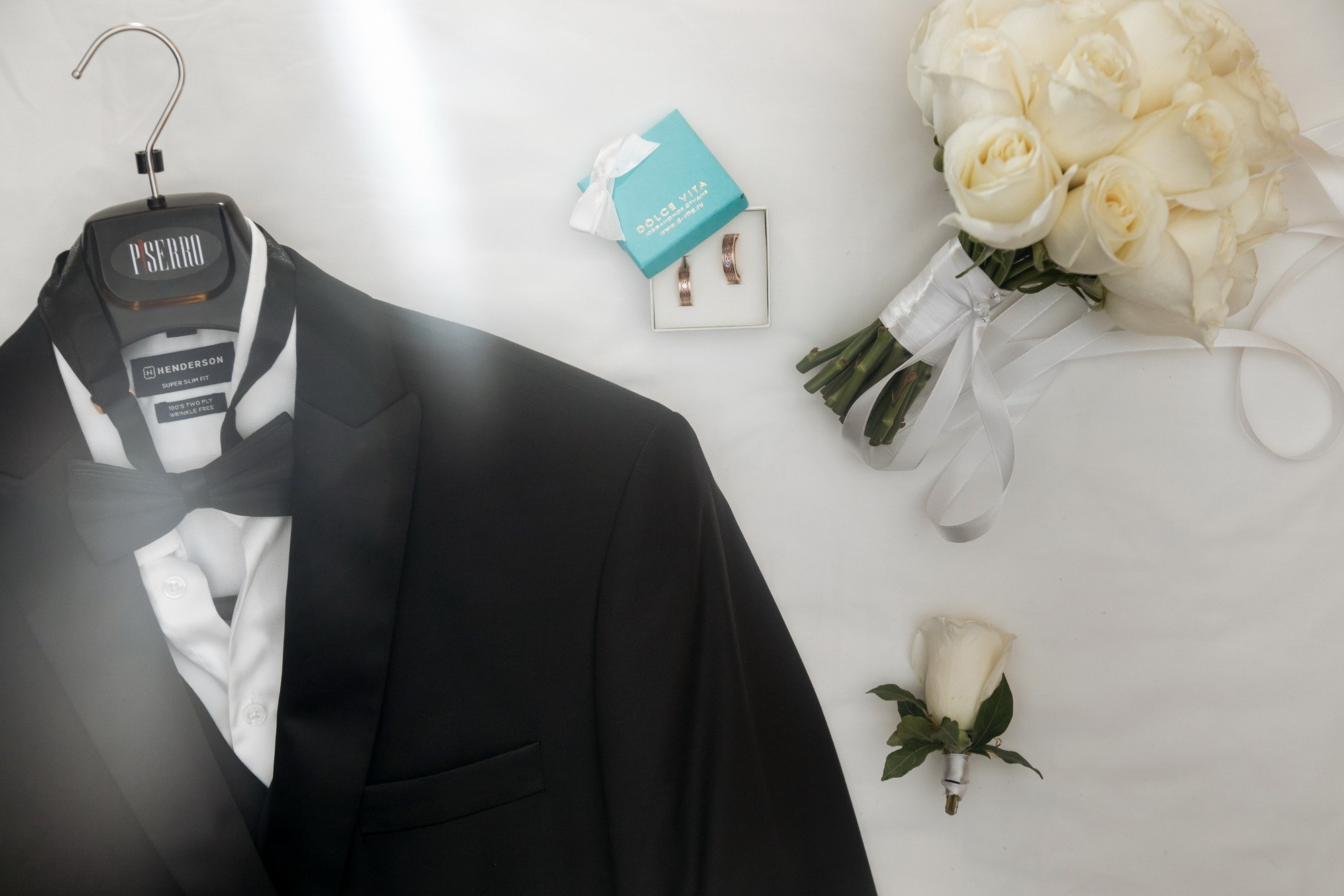 Свадьба с огоньком. Фотограф крещение венчание в Петербурге! Помогает подобрать храм и посоветовал душевного батюшку в СПб