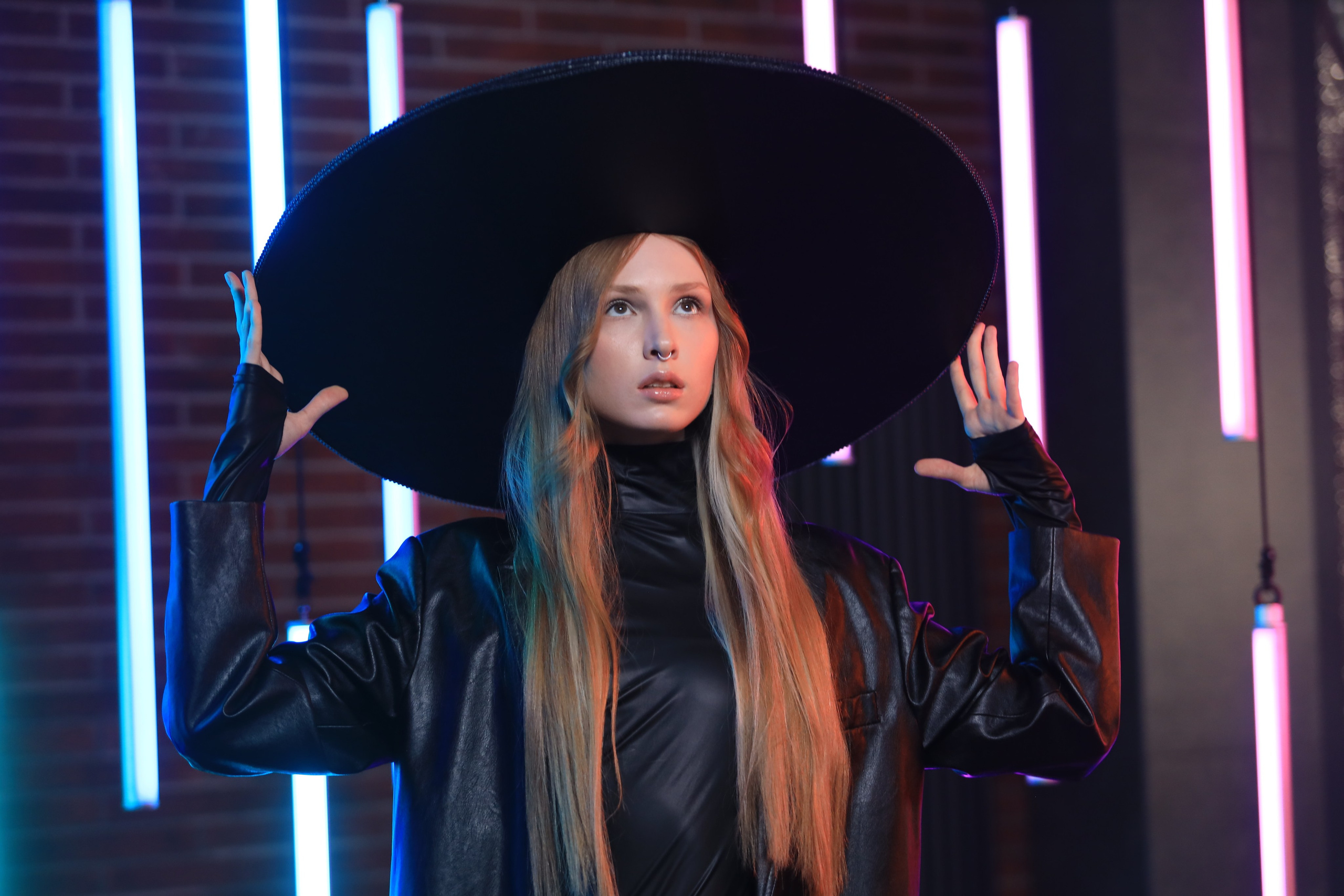 Все дело в шляпе. Съемка в студии под ваш запрос, студийные съемки, фотографии архитектурных объектов — Александр Евстигнеев — фотограф Москва