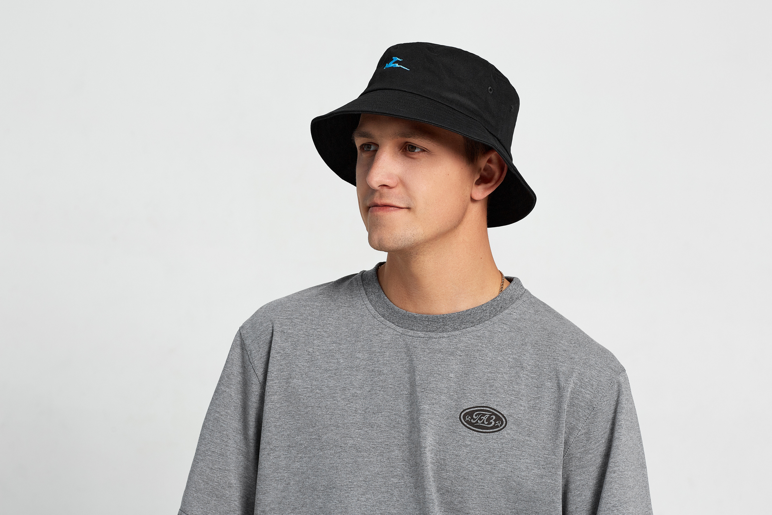 Съёмка официальных товаров для бренда «Группа ГАЗ»