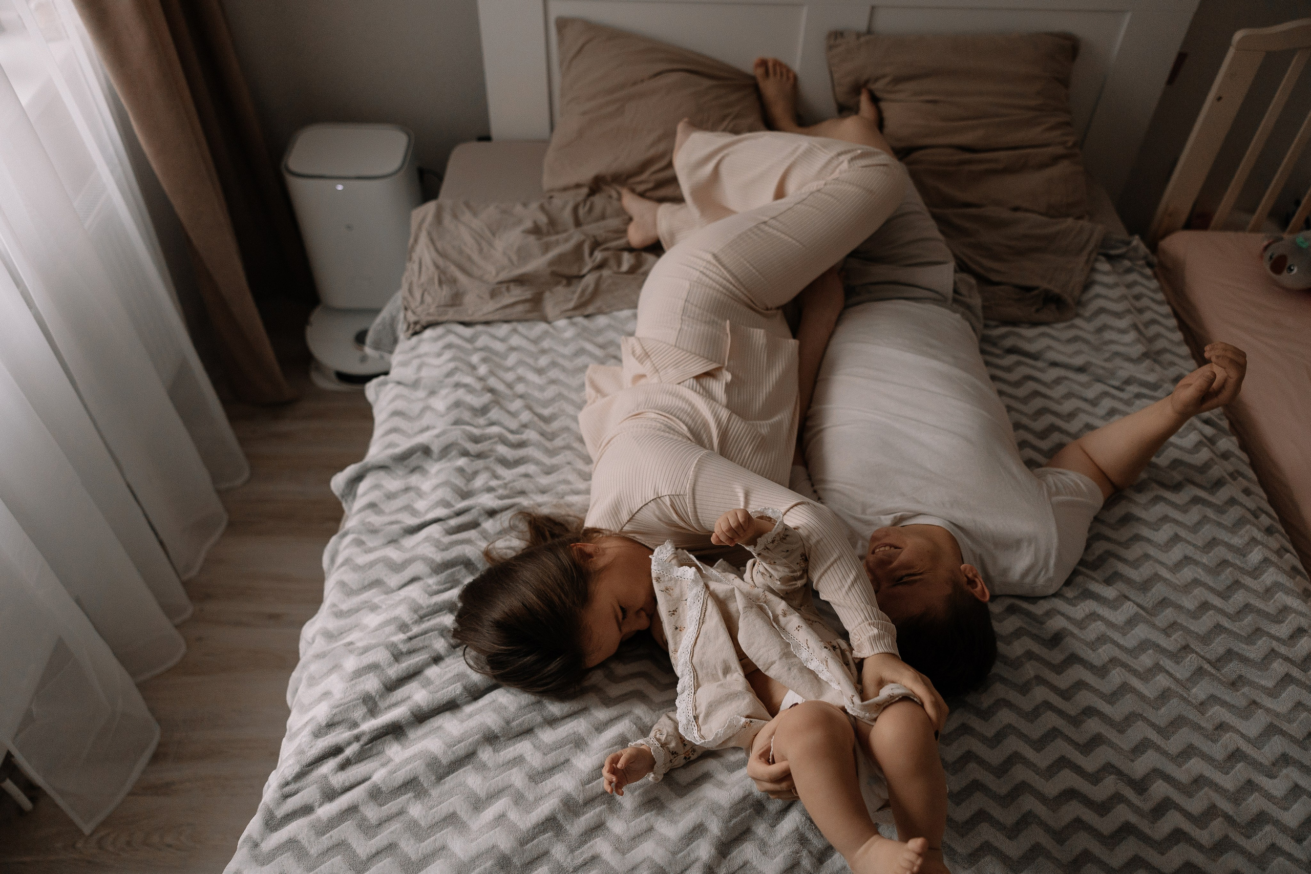 Дома тоже можно. Свадебный и семейный Фотограф Денис Кошель