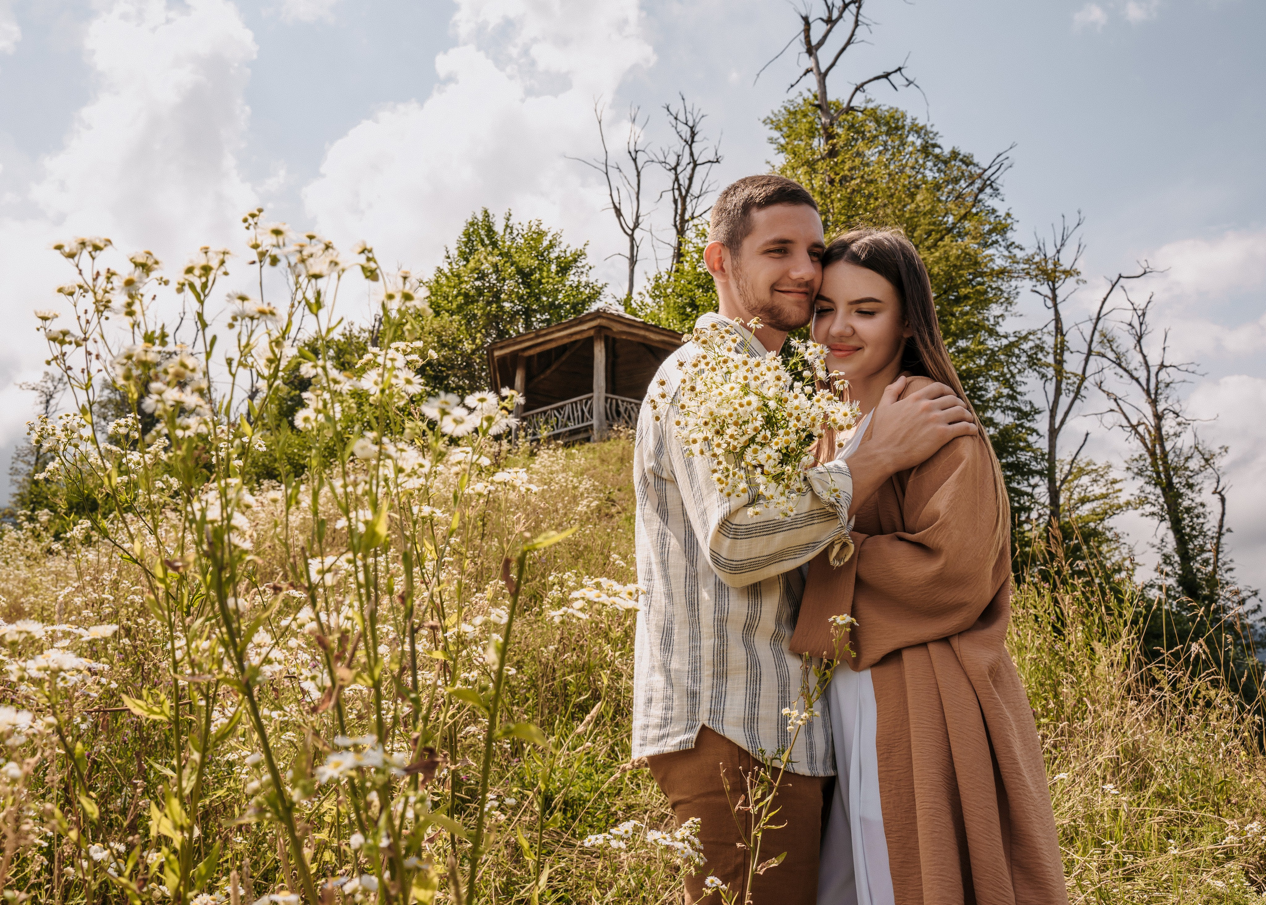 Лав стори фотосессия у моря и в горах в Сочи, Адлере и Красной Поляне. Алина Бернд — свадебный и индивидуальный фотограф в Сочи и Адлере