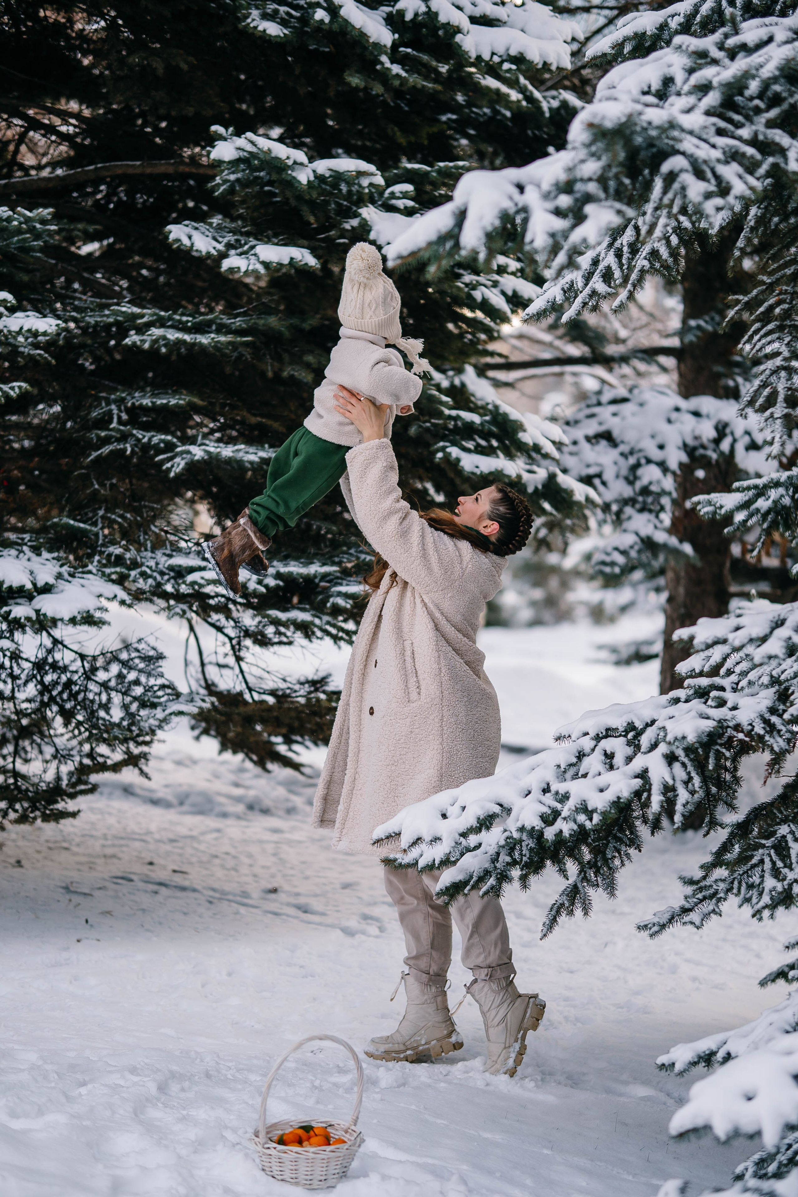 Зимняя сказка в Сосновом лесу. Фотограф Сергей Логинов