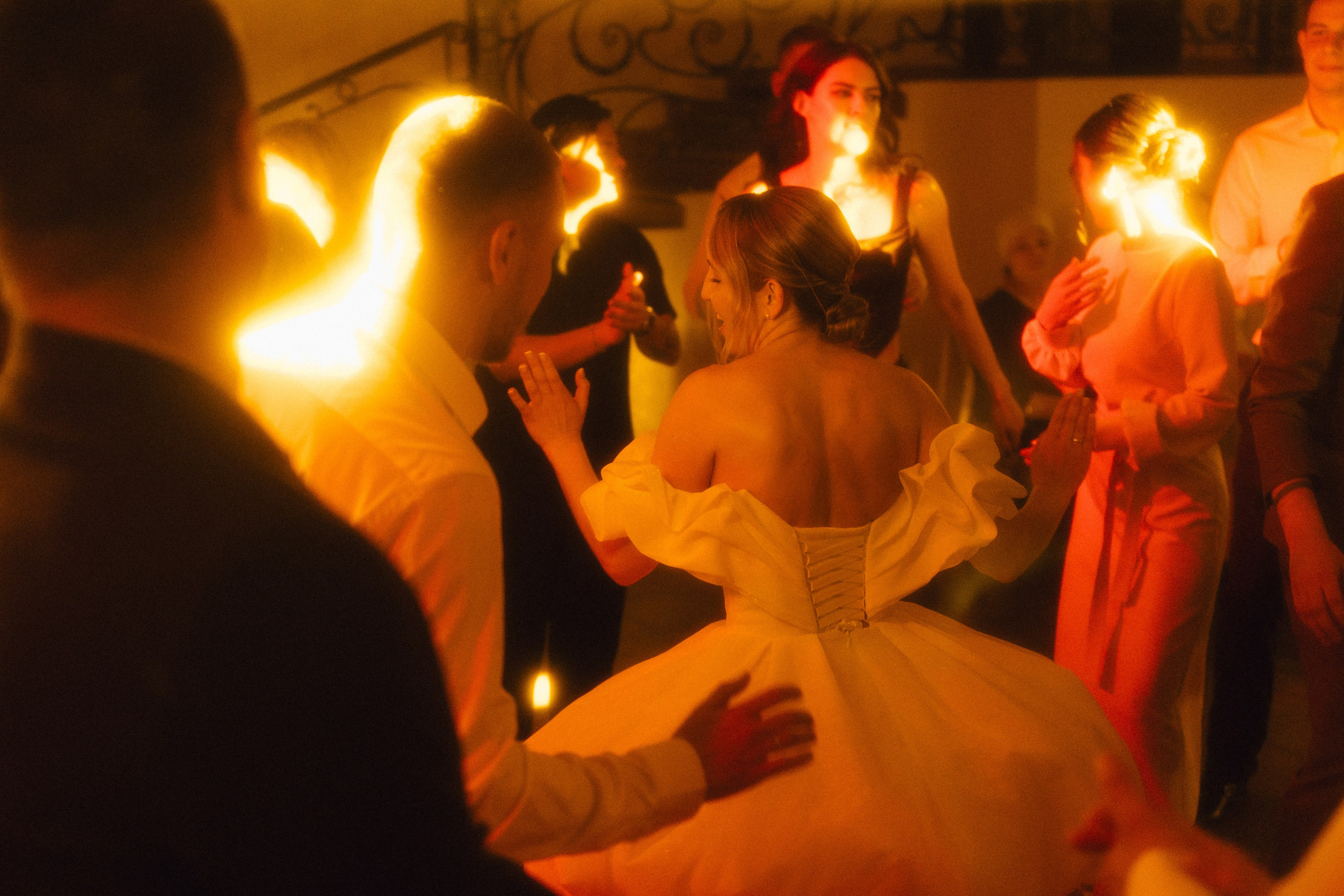 От любви есть только одно средство: любить ещё больше