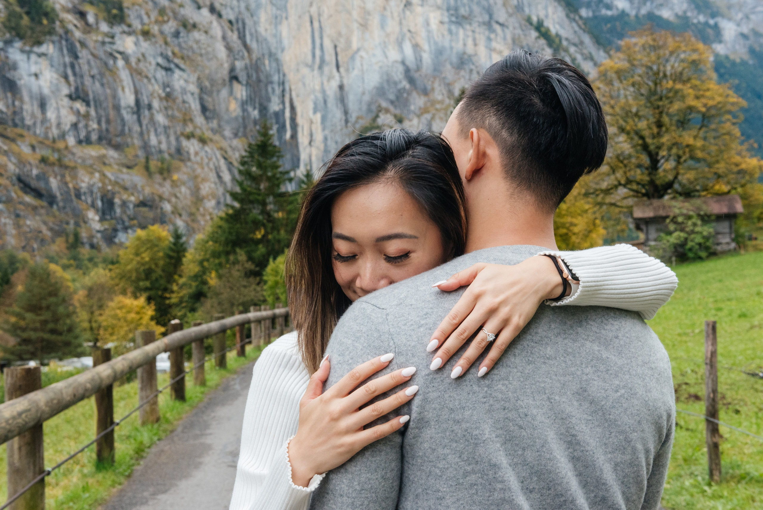 Tina & Wesley (Wengen, Lauterbrunnen). Photographer in Interlaken area