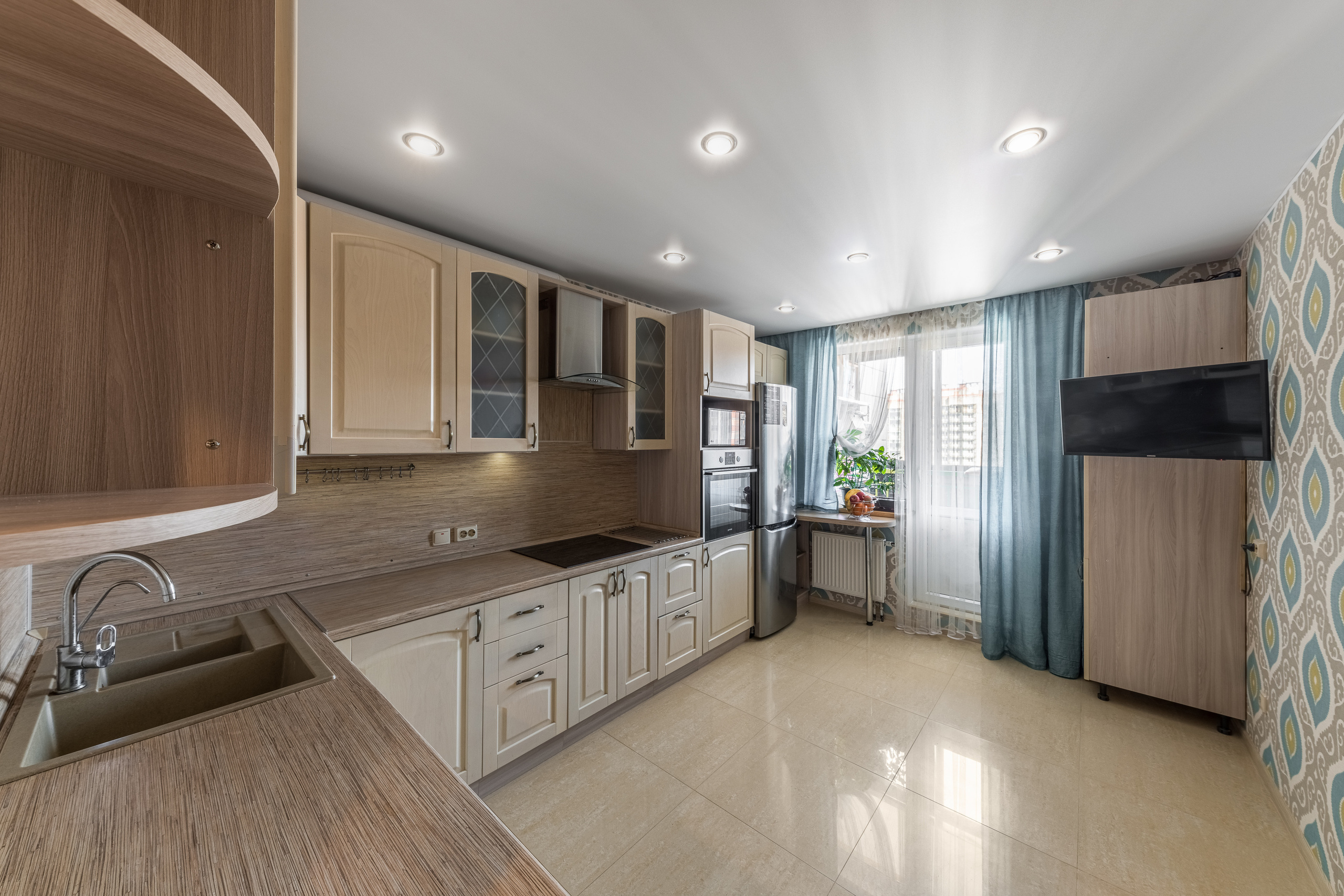 9. Елена Лебедева. Фотограф