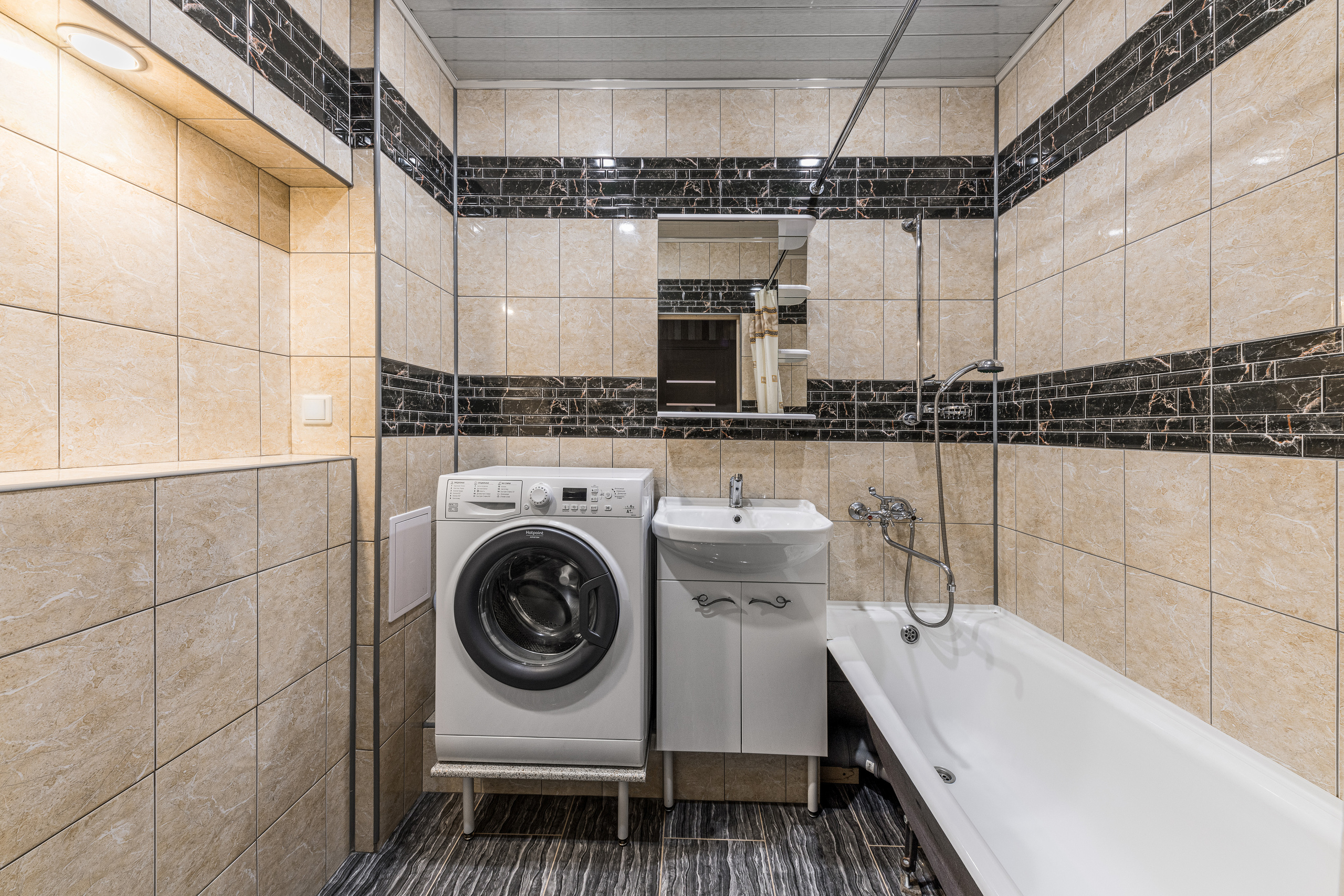 6. Елена Лебедева. Фотограф