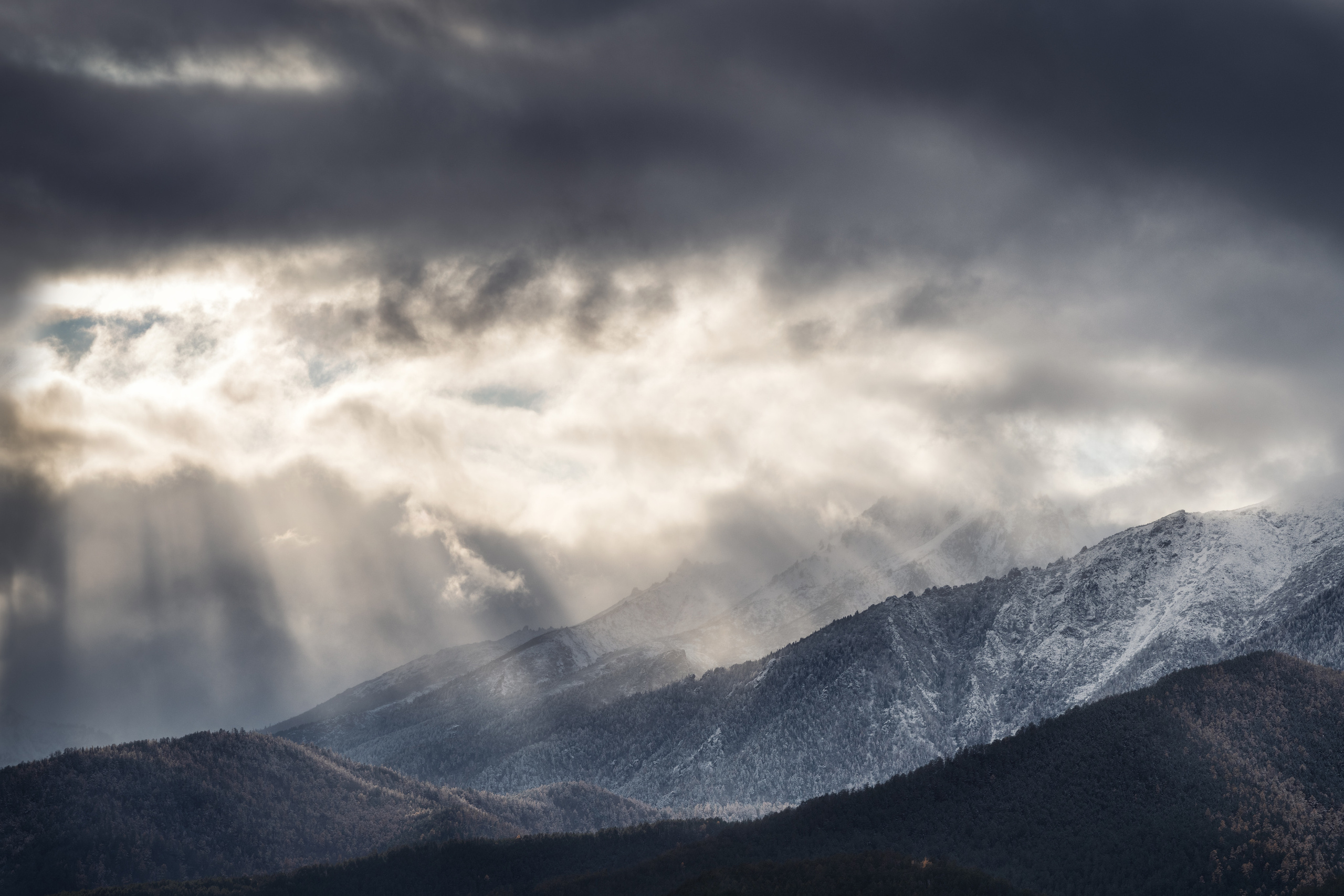 Sunburst. Kurumkansky district, the Republic of Buryatia, Russia.