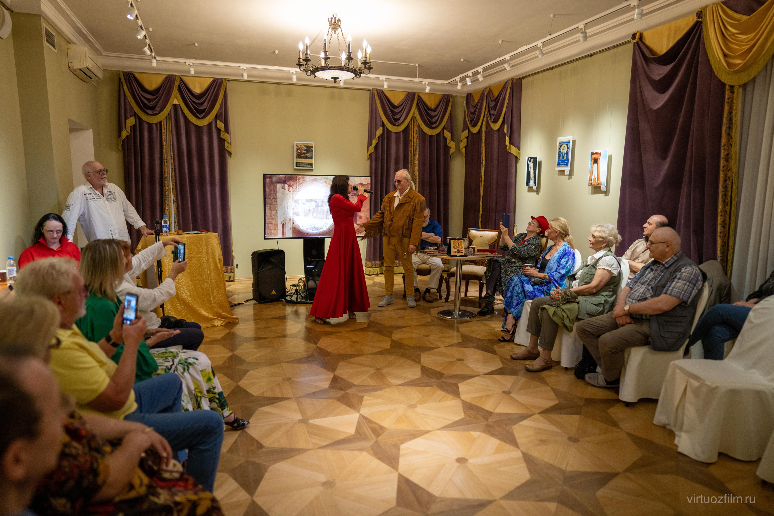 Встреча с писателем и путешественником Андрэ Ролланом