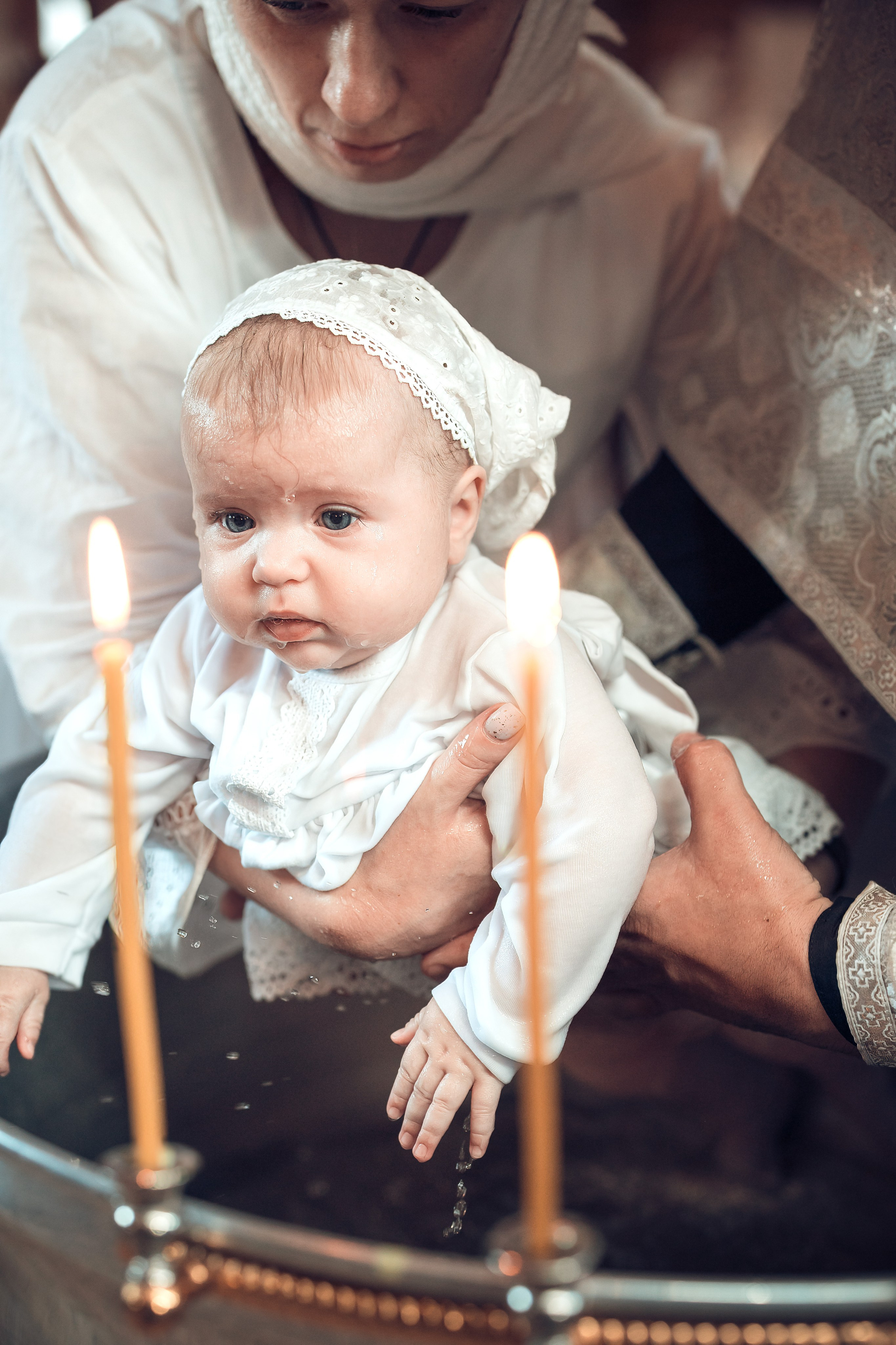 Таинства Крещения и Венчания в Старом Осколе. Фотостудия для новорожденных в Старом Осколе Гильфановых Юрия и Ольги