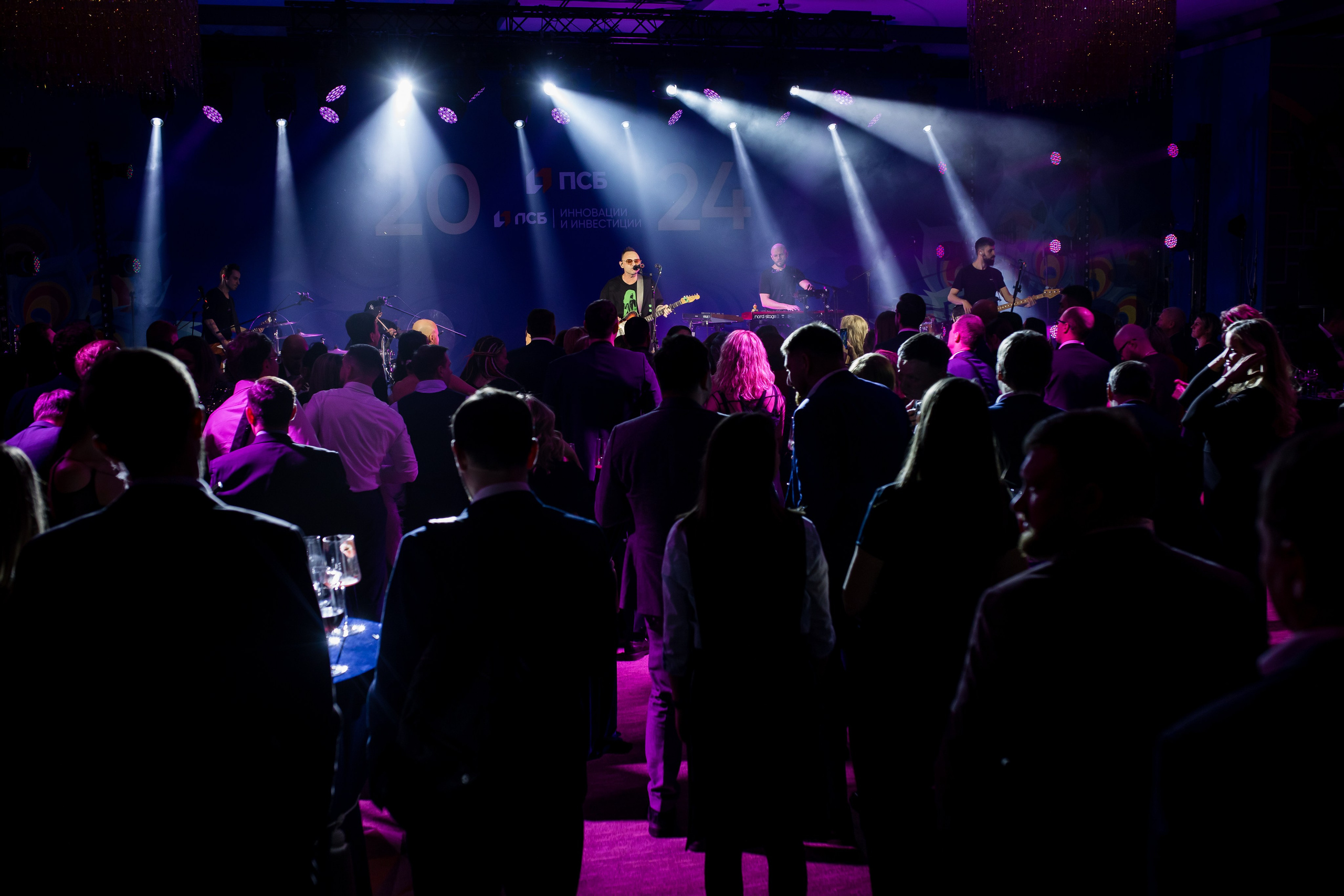 ПСБ. Репортажной и Свадебный фотограф Слава Цесарь