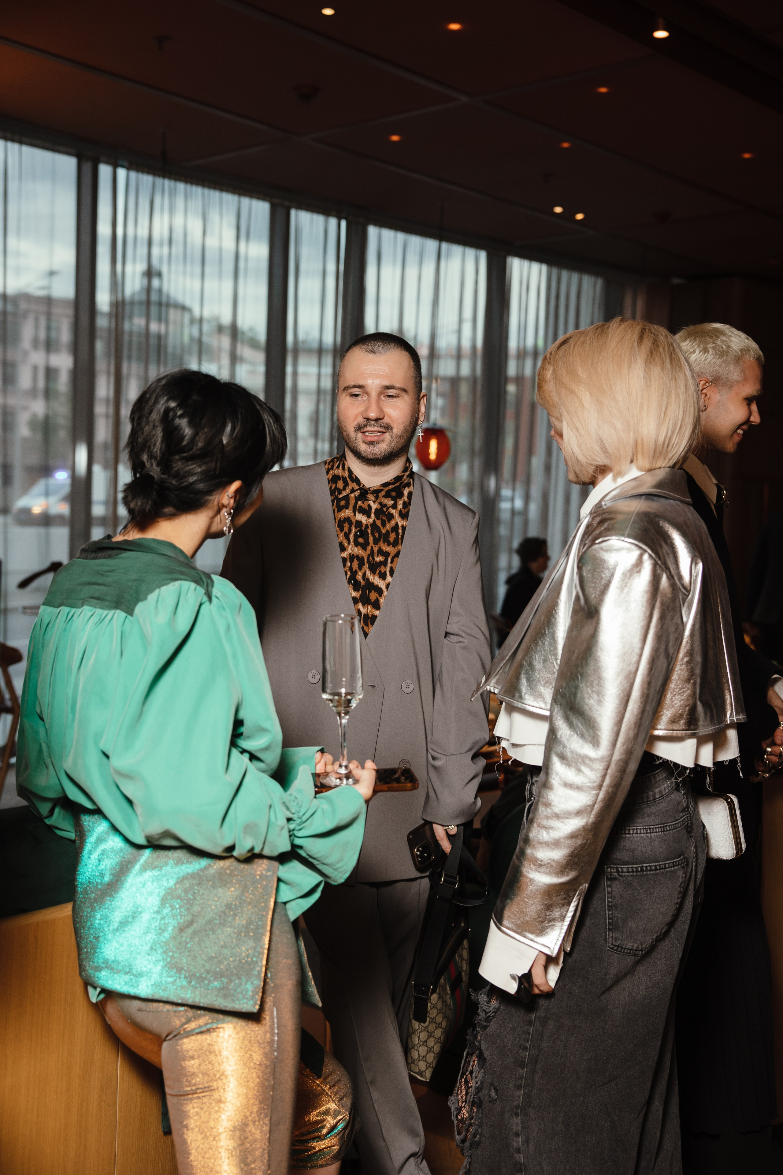 Презентация Russian Fashion Dom в ресторане Shagal. Контент фотограф в Москве и области Елена Кулакова