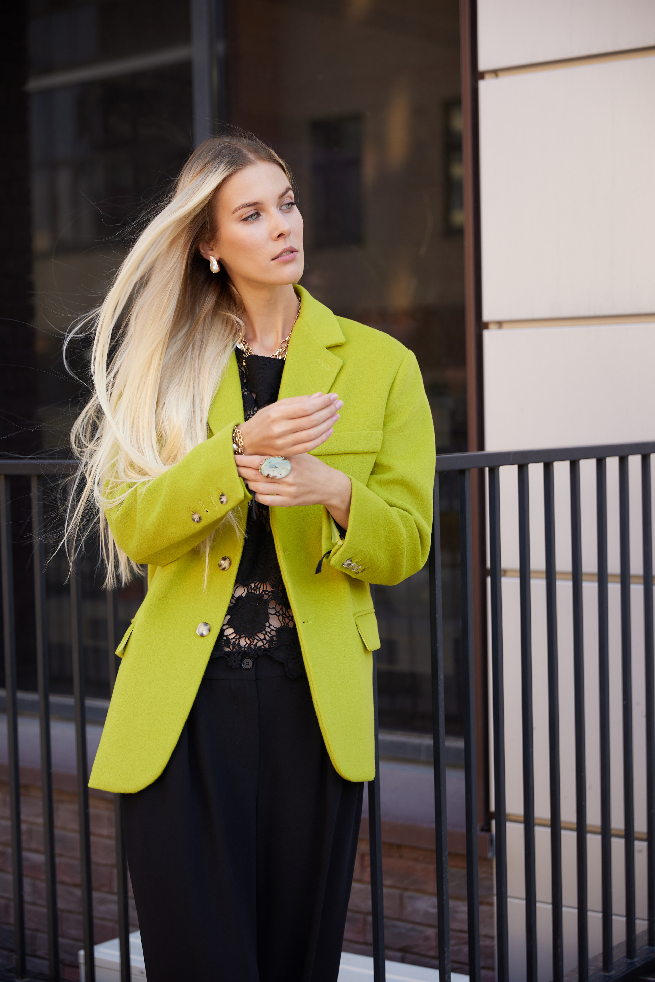 Фотосъемка в стиле стритстайл. Фото для Маркетплейсов -Озон, Валберис