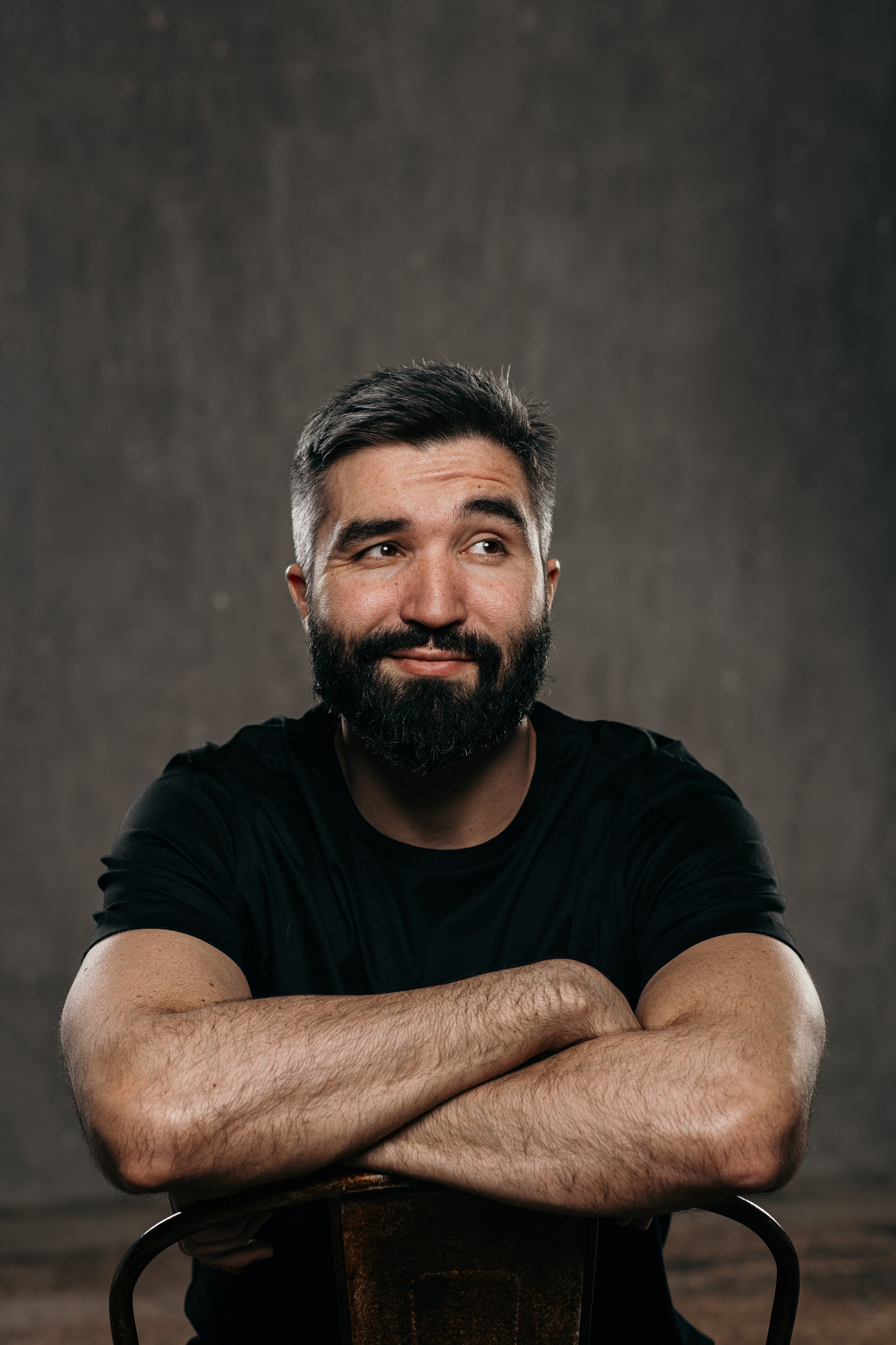 Мужские портреты от лучшего фотографа в Краснодаре. Фотограф в Краснодаре Анна Худокормова. Свадебные, семейные, детские фотосессии