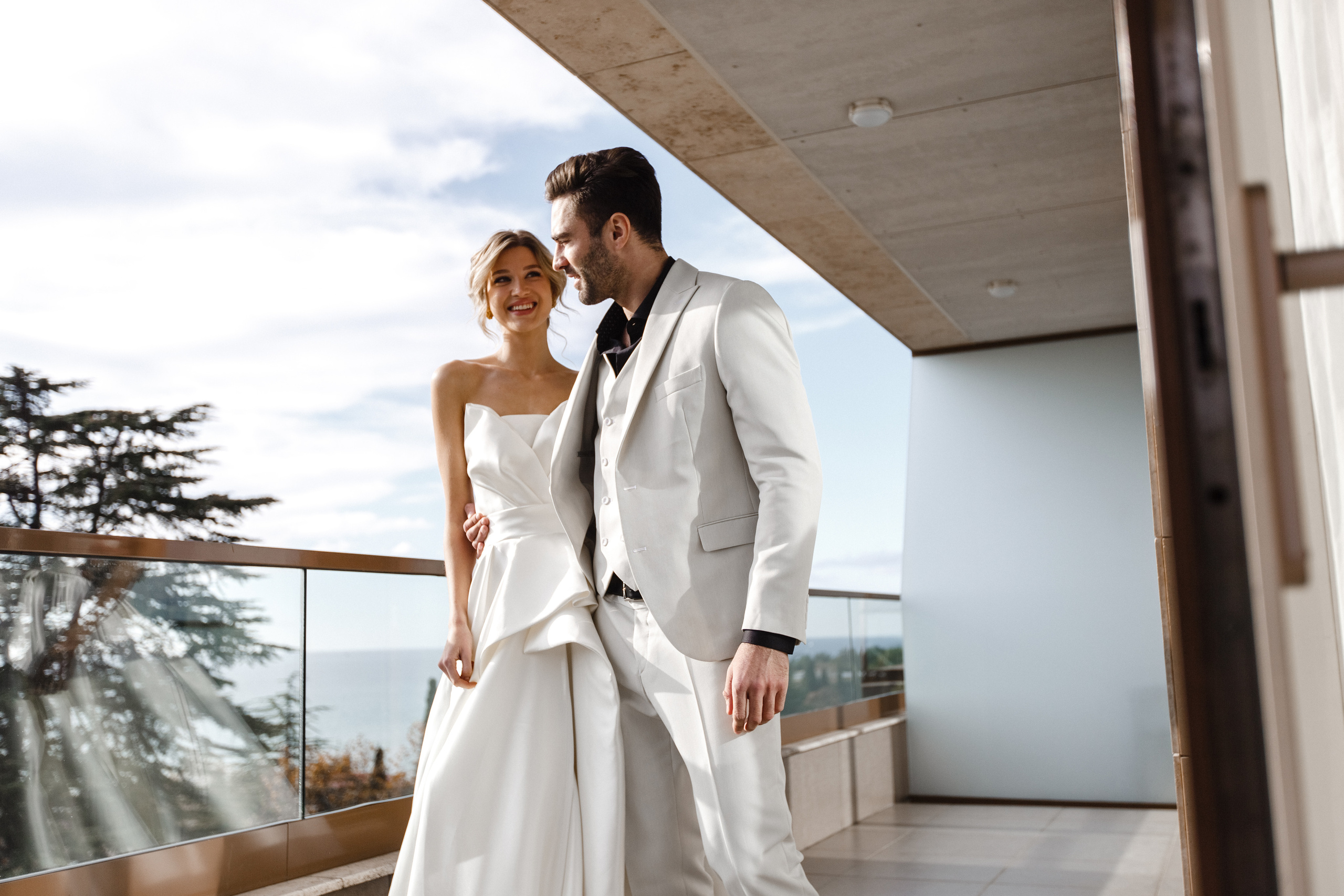 Свадебная фотосессия на природе и в интерьерах Краснодара. Фотограф в Краснодаре Анна Худокормова. Свадебные, семейные, детские фотосессии