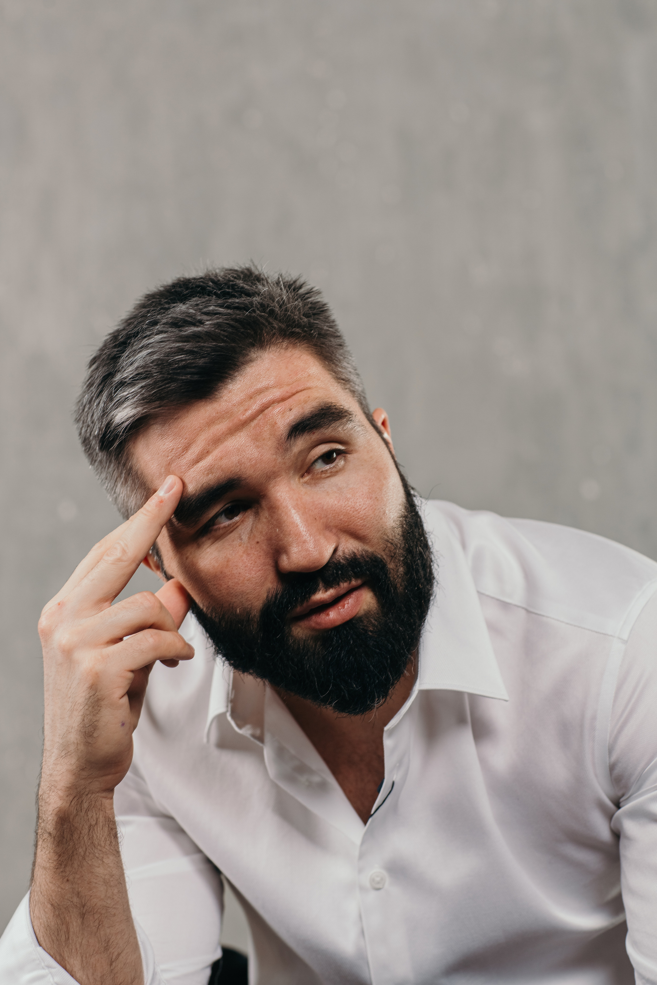 Мужские портреты от лучшего фотографа в Краснодаре. Фотограф в Краснодаре Анна Худокормова. Свадебные, семейные, детские фотосессии