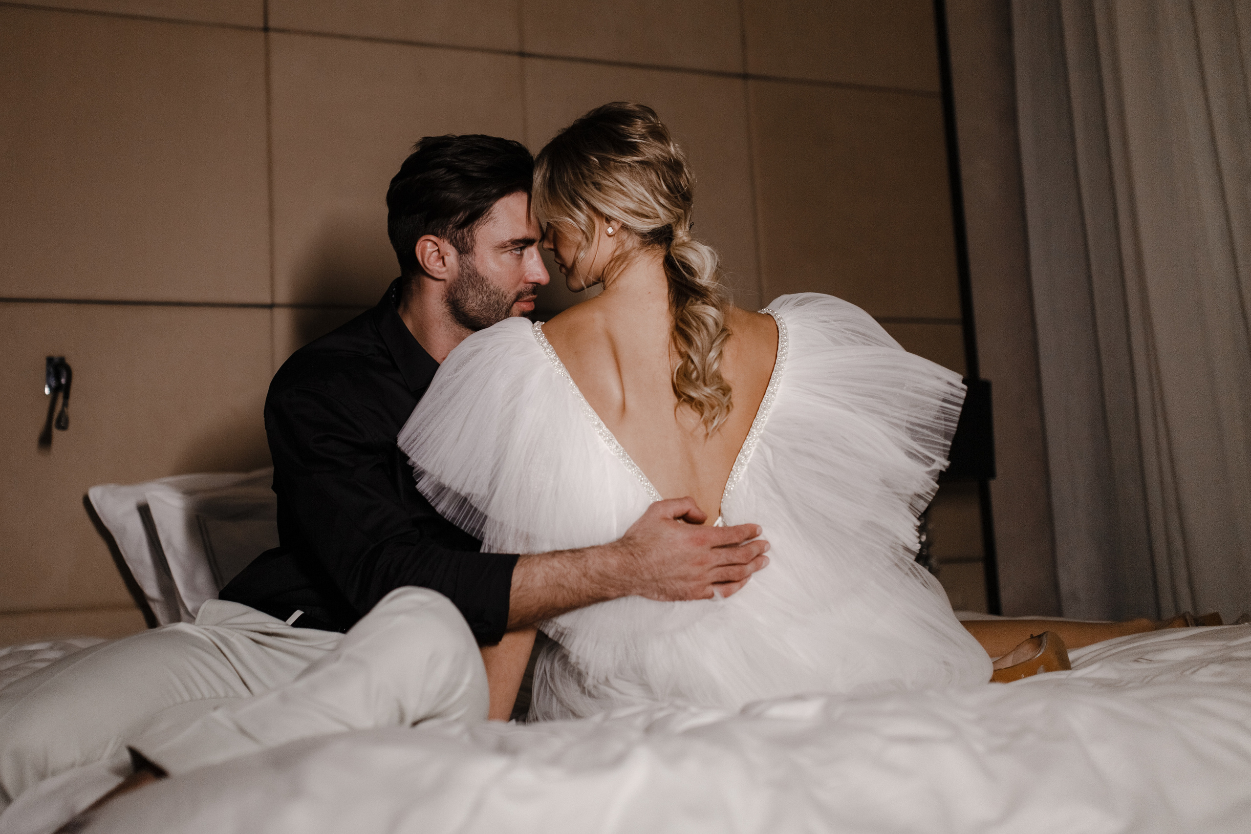 Свадебная фотосессия на природе и в интерьерах Краснодара. Фотограф в Краснодаре Анна Худокормова. Свадебные, семейные, детские фотосессии