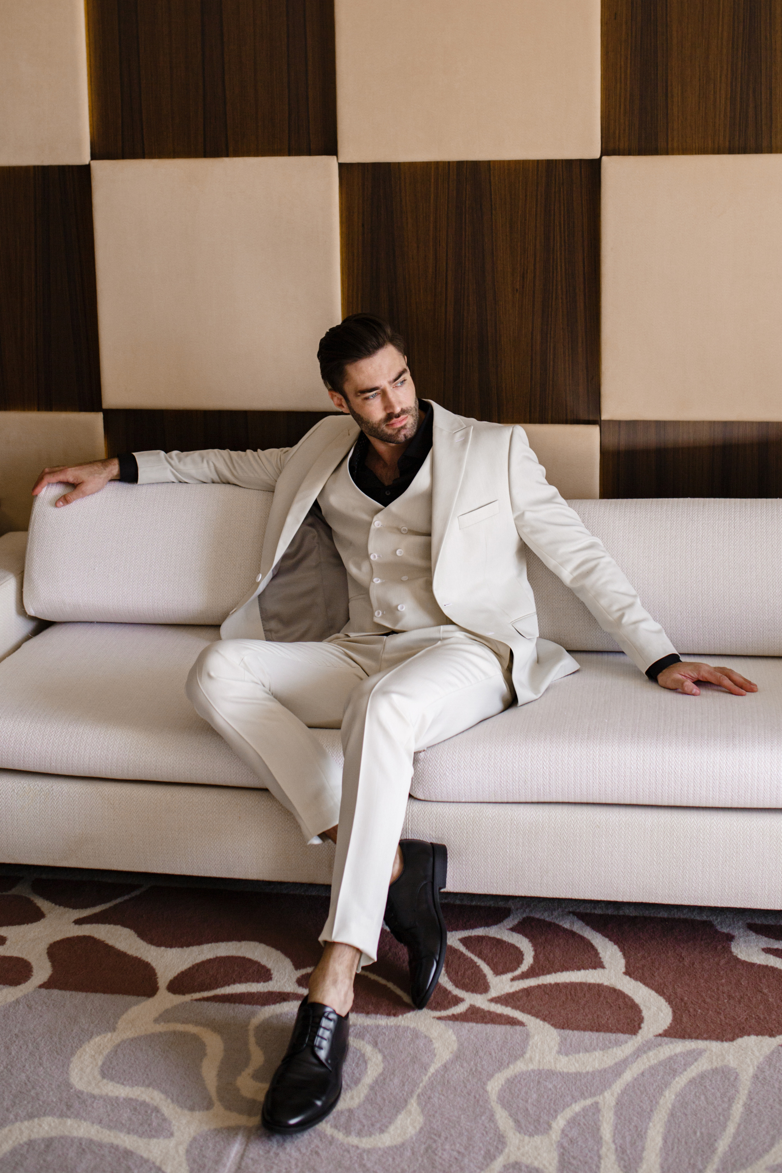 Свадебная фотосессия на природе и в интерьерах Краснодара. Фотограф в Краснодаре Анна Худокормова. Свадебные, семейные, детские фотосессии