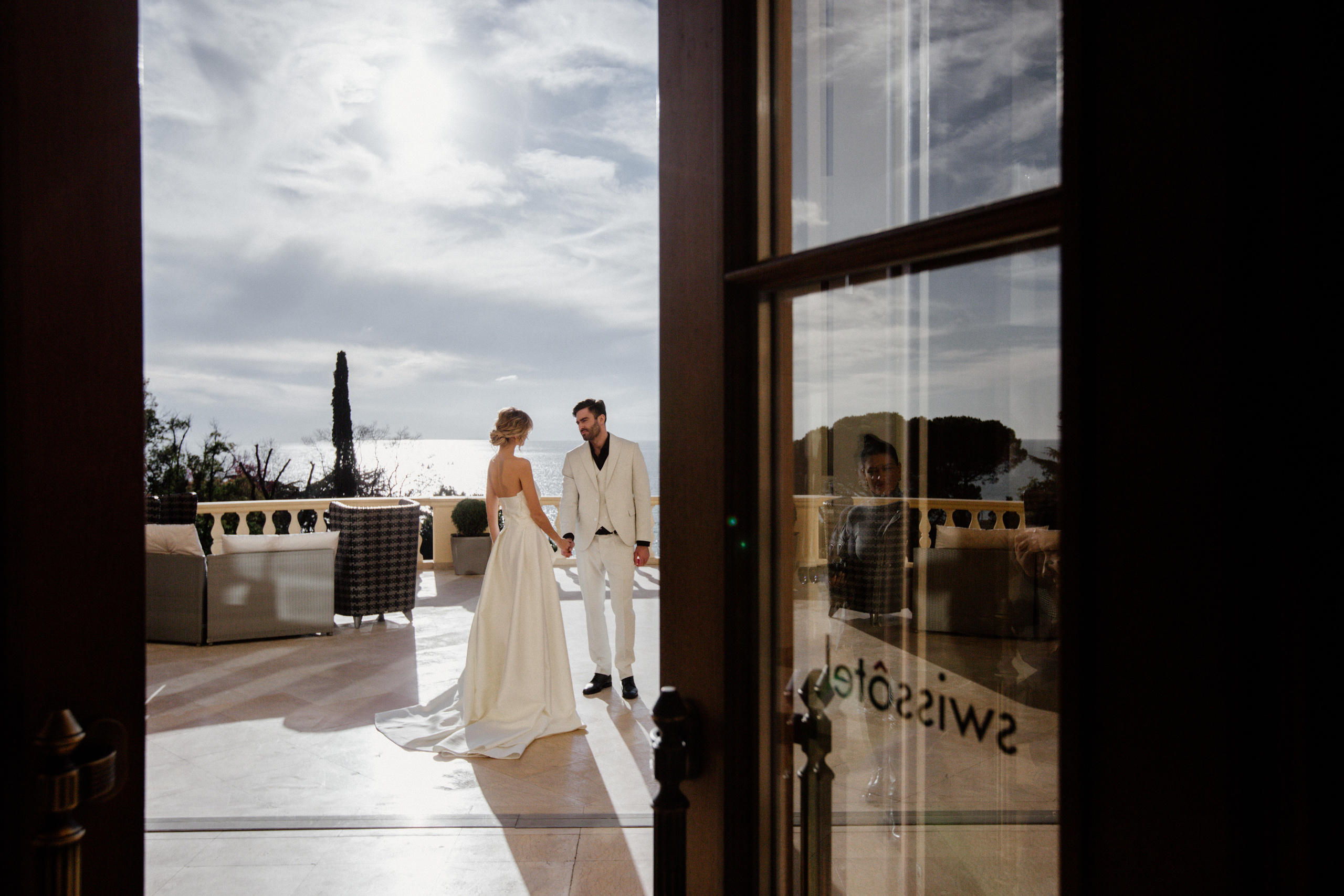 Свадебная фотосессия на природе и в интерьерах Краснодара. Фотограф в Краснодаре Анна Худокормова. Свадебные, семейные, детские фотосессии