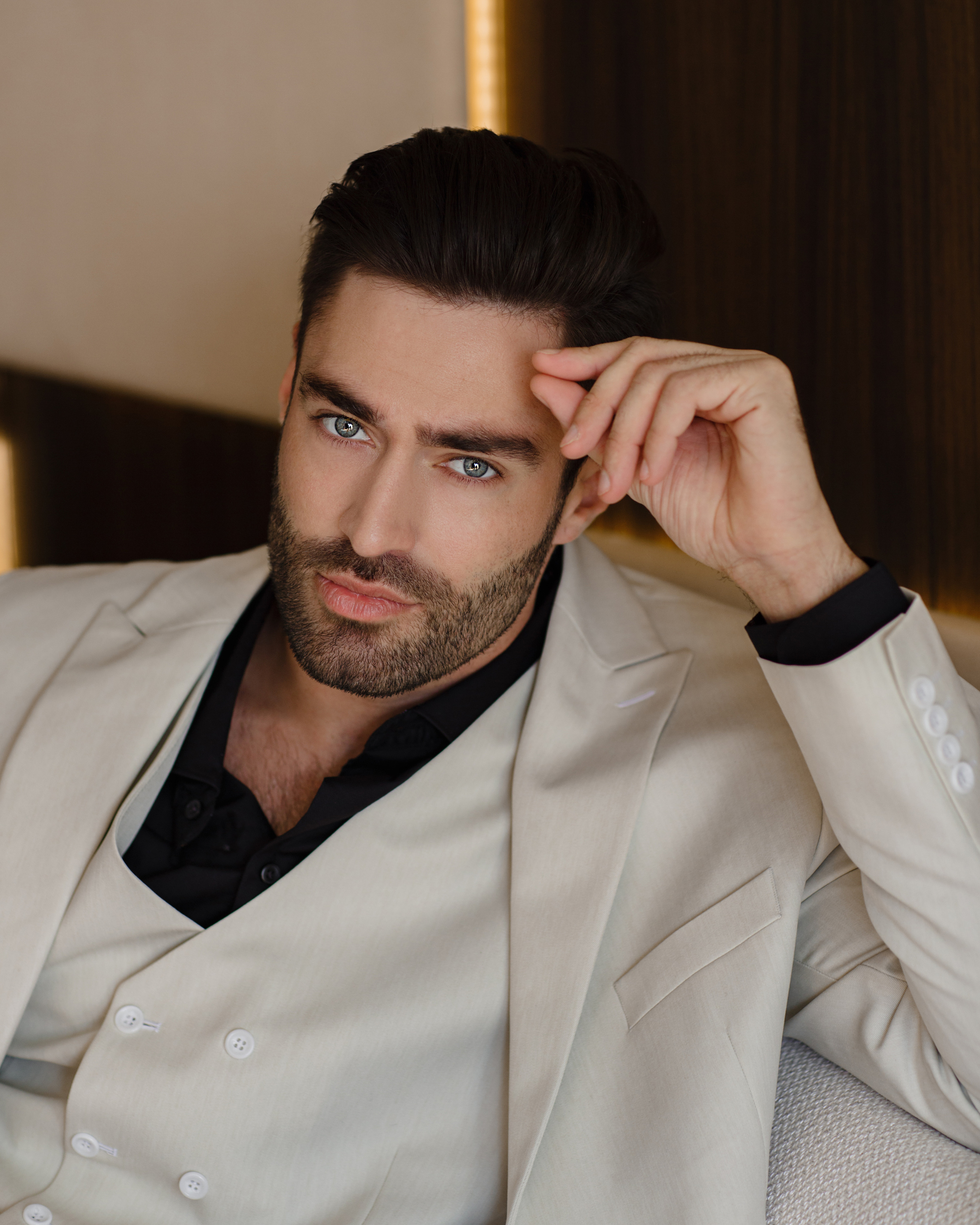 Свадебная фотосессия на природе и в интерьерах Краснодара. Фотограф в Краснодаре Анна Худокормова. Свадебные, семейные, детские фотосессии