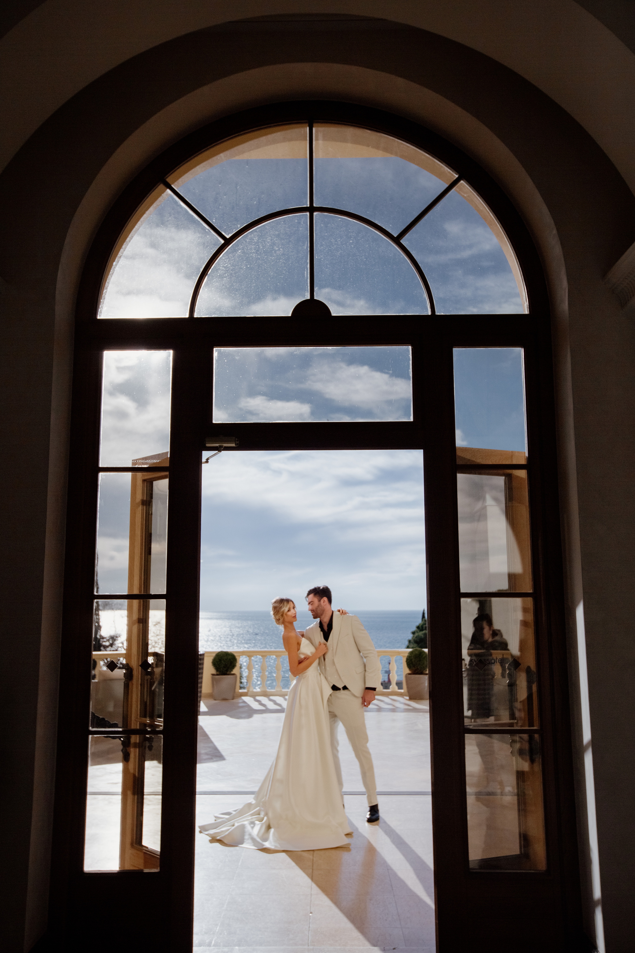 Свадебная фотосессия на природе и в интерьерах Краснодара. Фотограф в Краснодаре Анна Худокормова. Свадебные, семейные, детские фотосессии