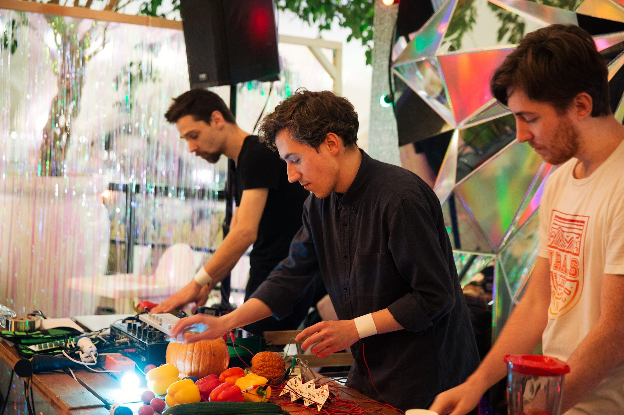 16–30 декабря 2017 / Pop-up на Даниловском рынке / фото Людмила Савельева. Фотоотчеты «Ламбада-маркета»