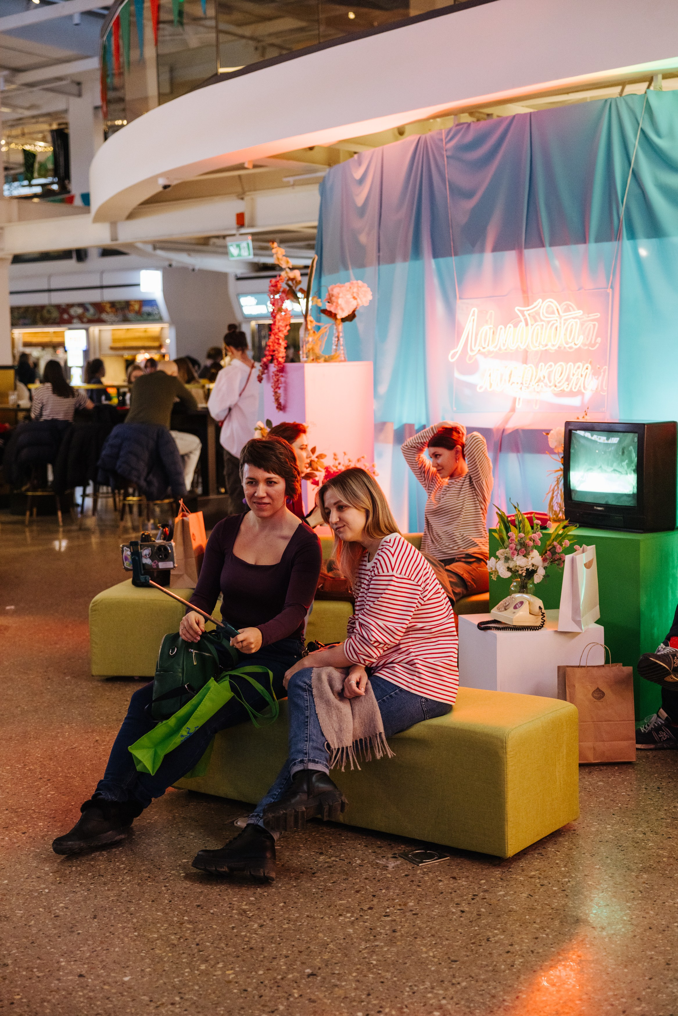 2–3 марта 2024 в пространстве «Три вокзала. Депо» / День 1 / фото Валерий Белобеев. Фотоотчеты «Ламбада-маркета»