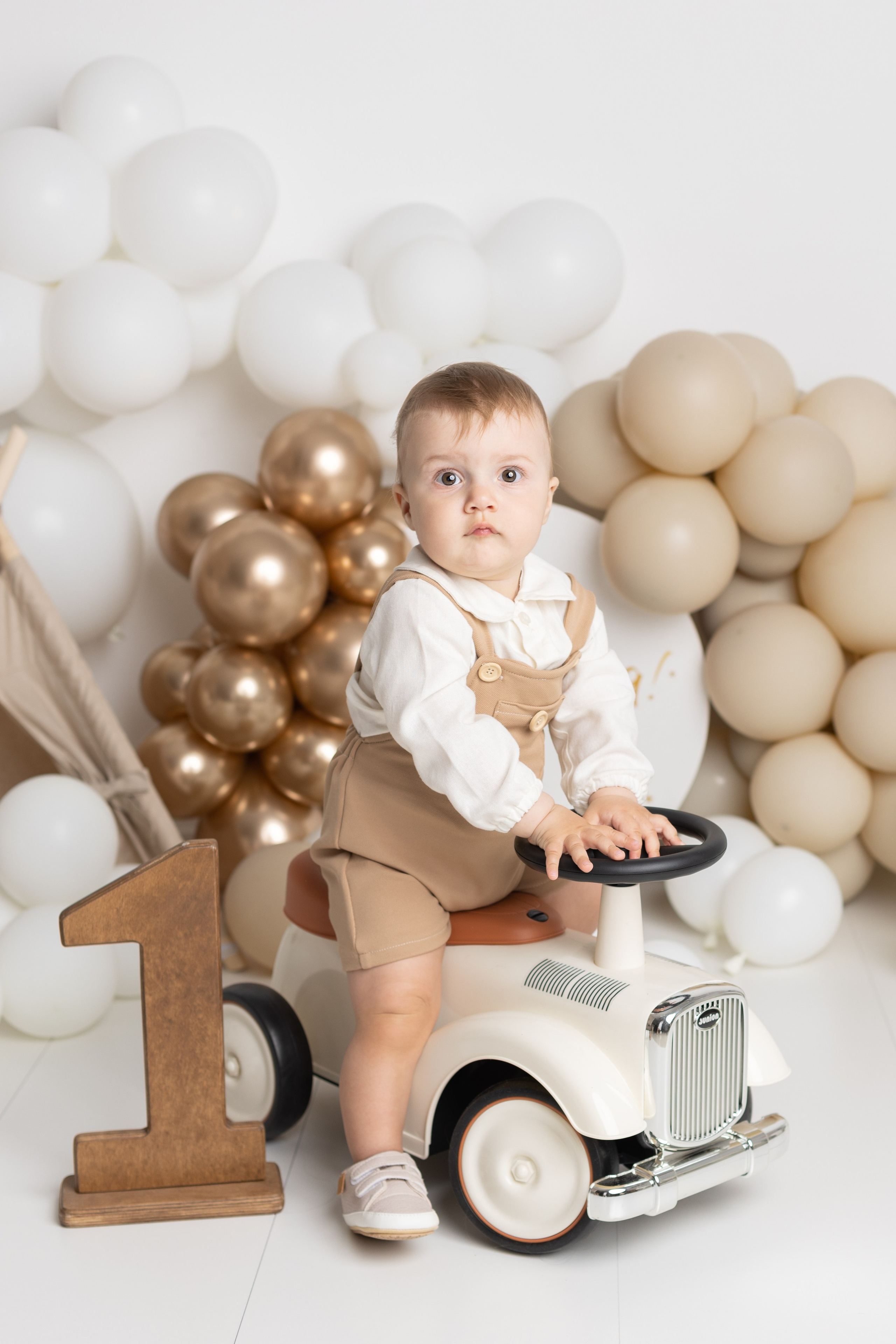 Фотосессия к первому дню рождения. Фотограф новорожденных, детский фотограф в г. Оренбурге Екатерина Козлова