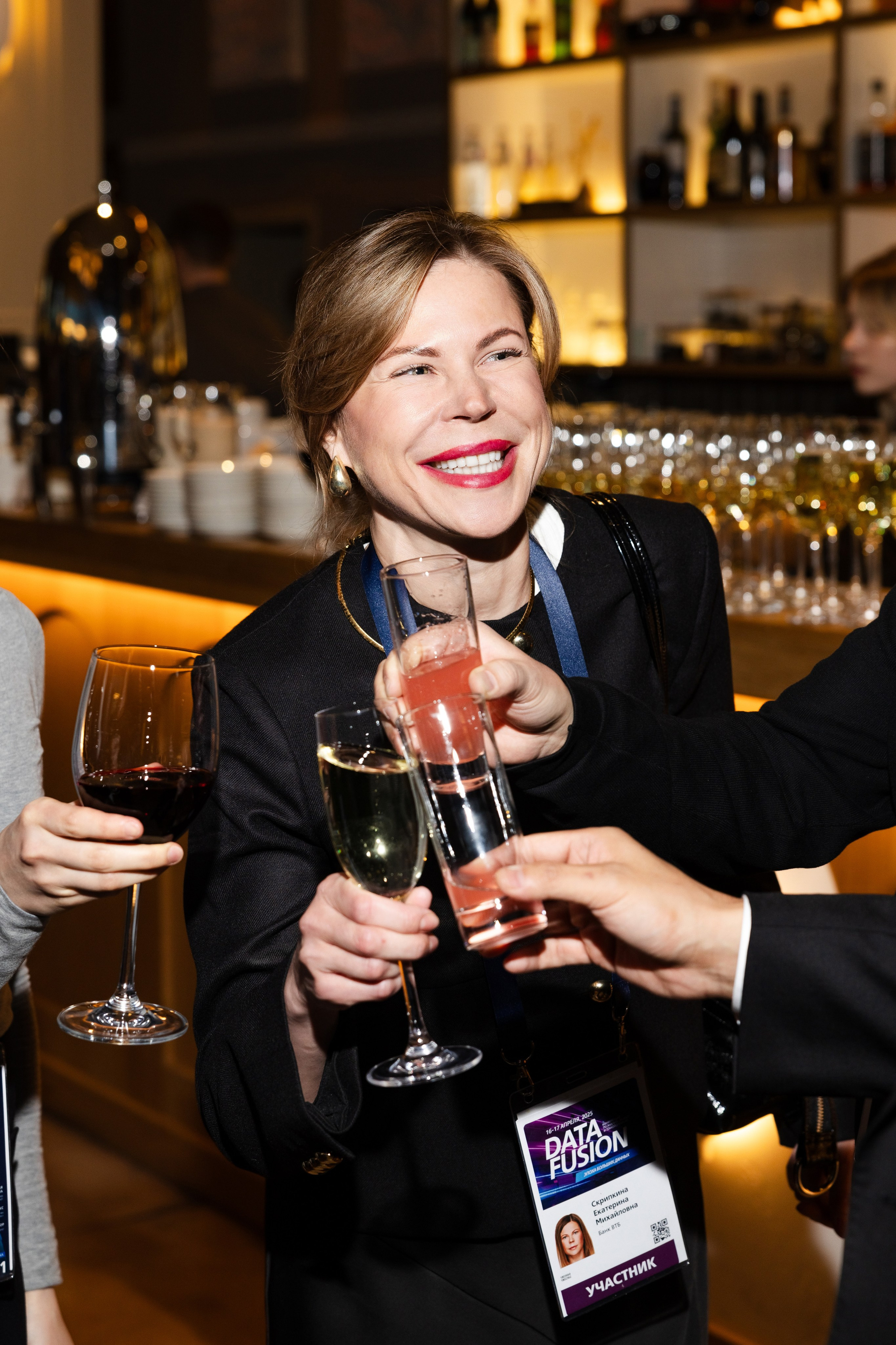 Data Fusion. Свадебный репортажный фотограф в Москве