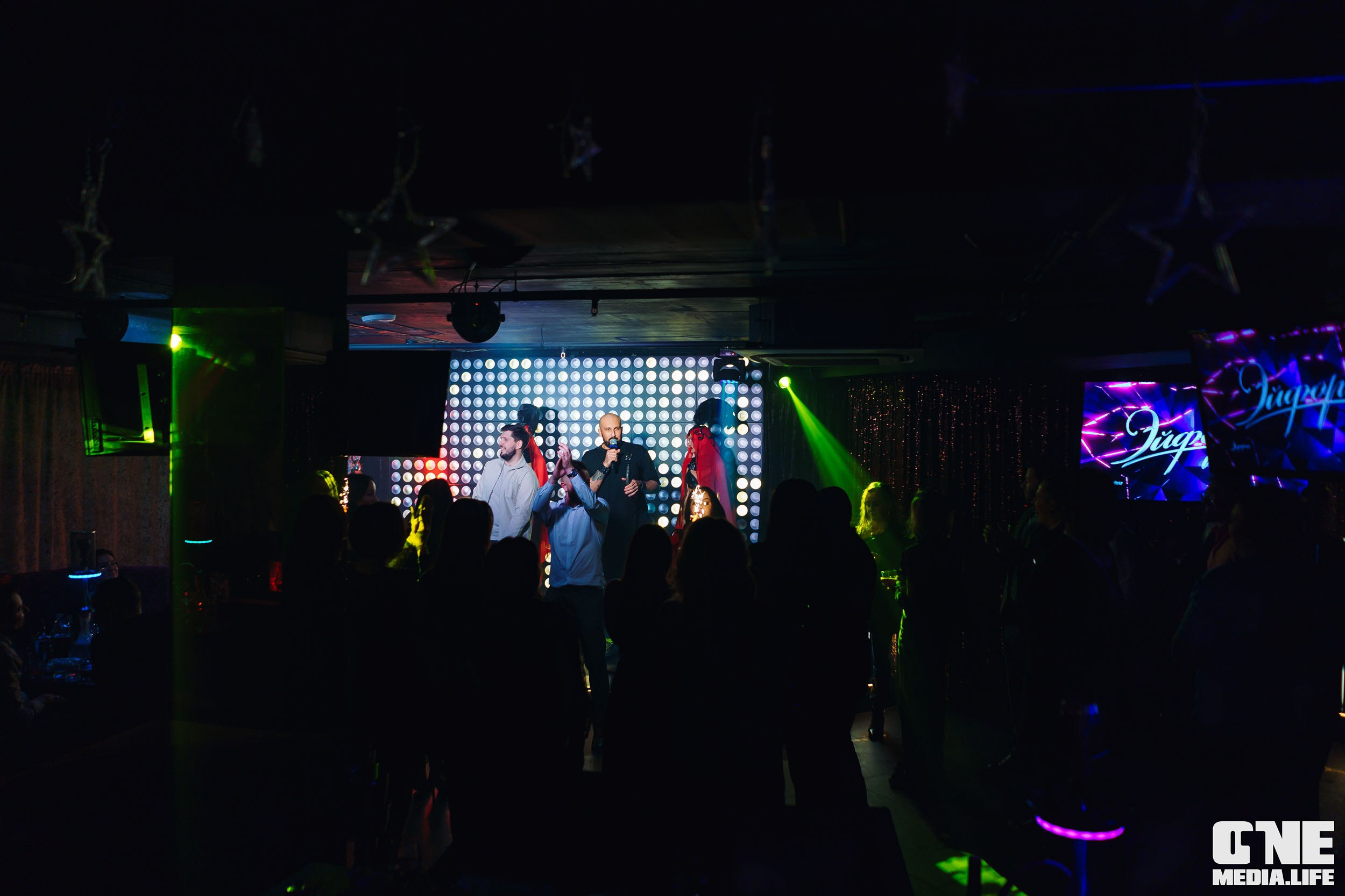 Фоторепортаж из караоке-клуба Эйфория. One Media Life: фоторепортажи, фотоотчеты с мероприятий и заведений