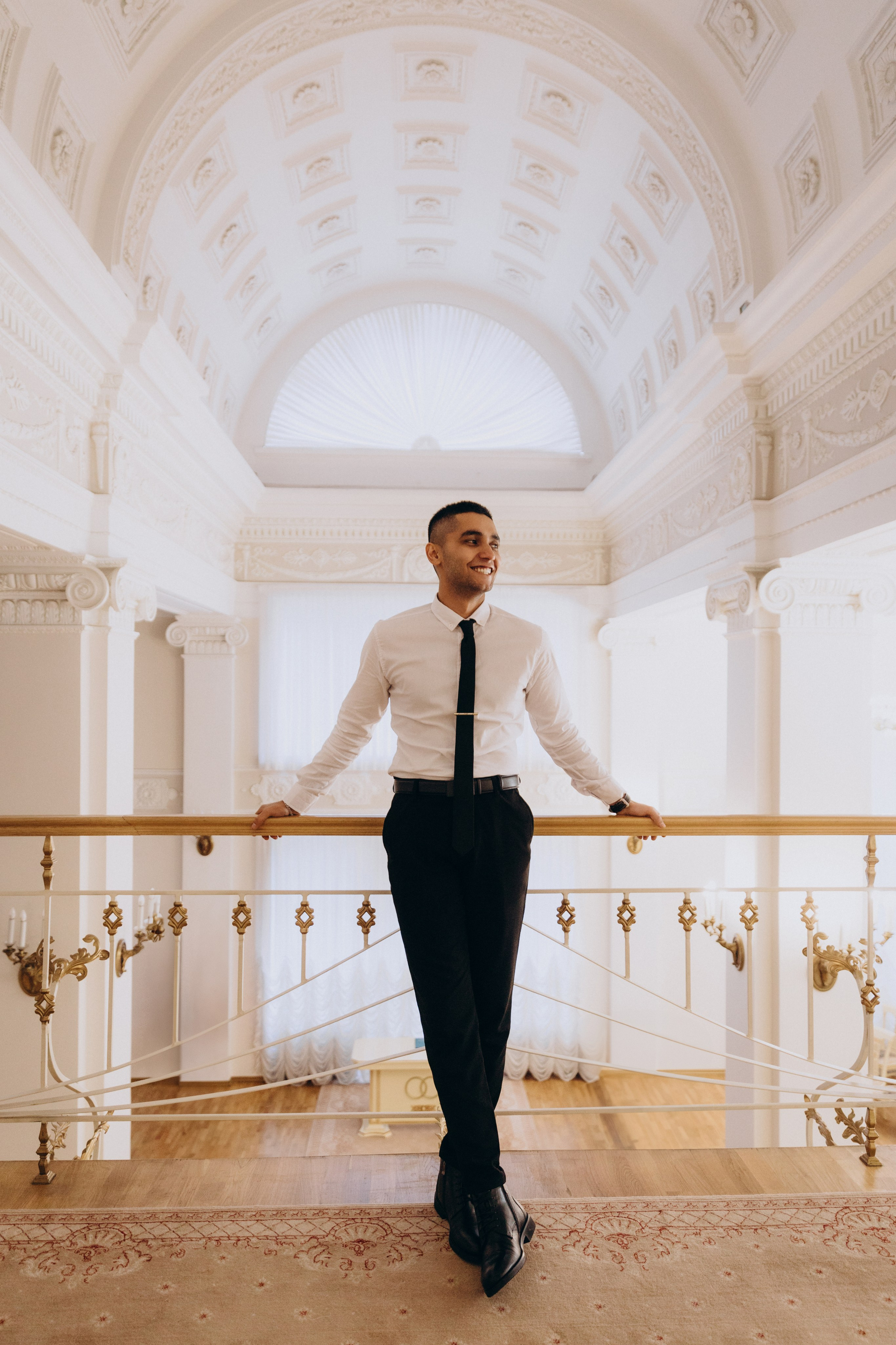 Свадебная фотосессия в пространстве SENO, регистрация в ЗАГСе Адмиралтейского района. Фотограф в Санкт-Петербурге Разиля Идиятуллина