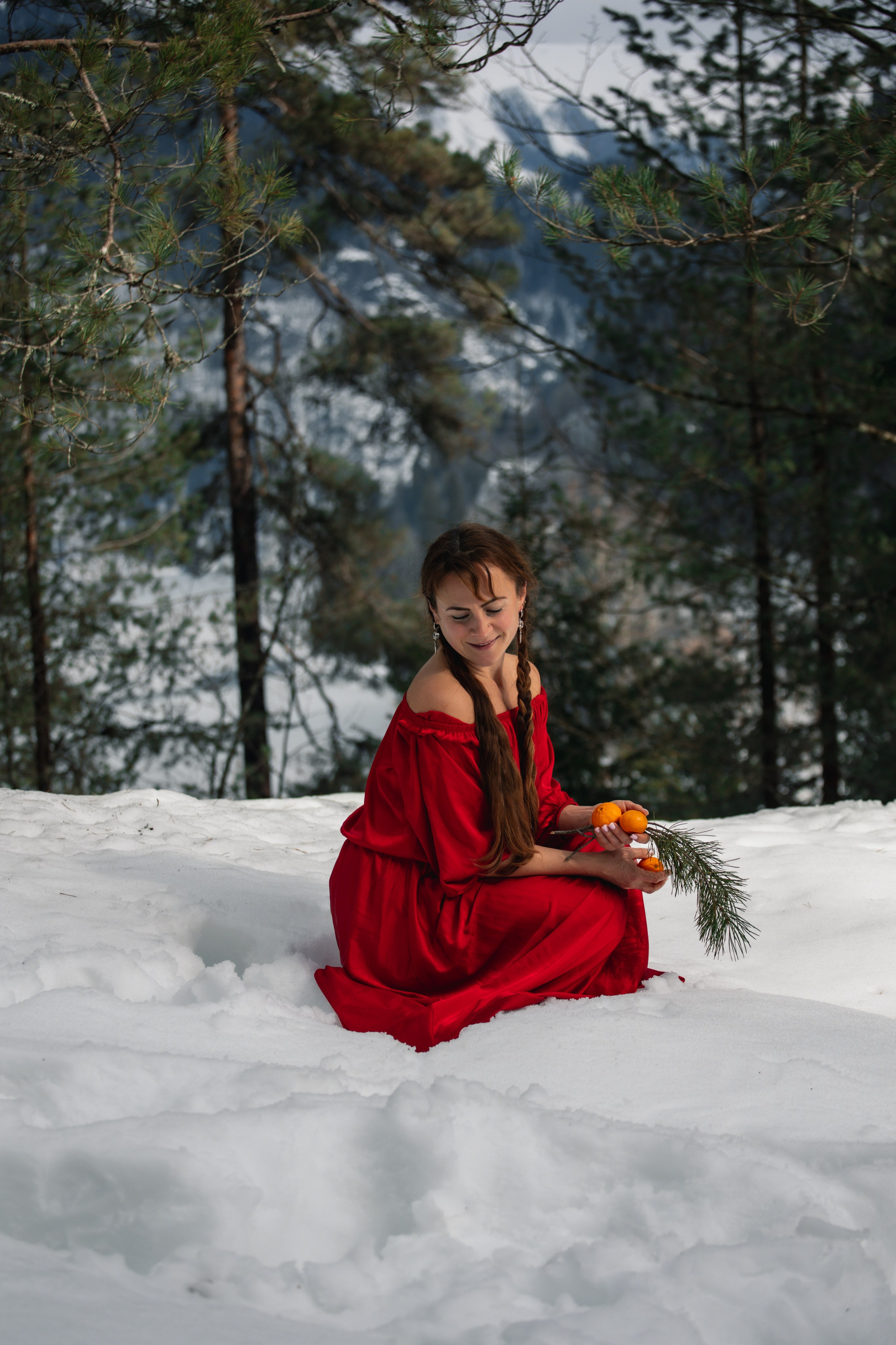 Red in snow. Photographer in Saint-Petersburg and Moscow Max Spector
