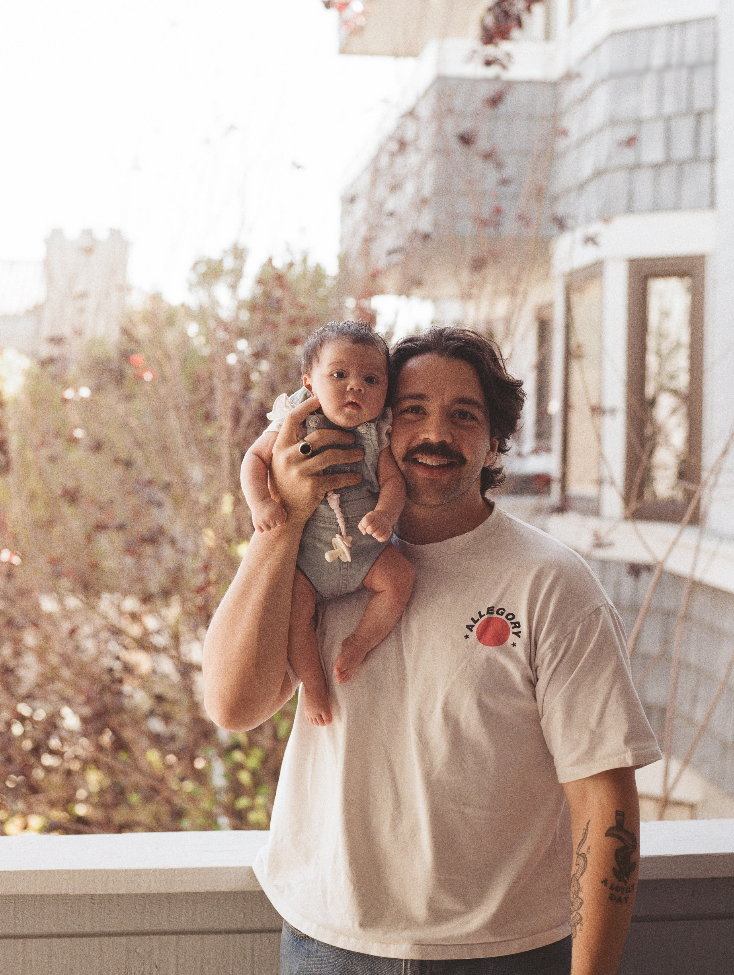 Newborn. Film photographer in Los Angeles Anastasiya Pankova